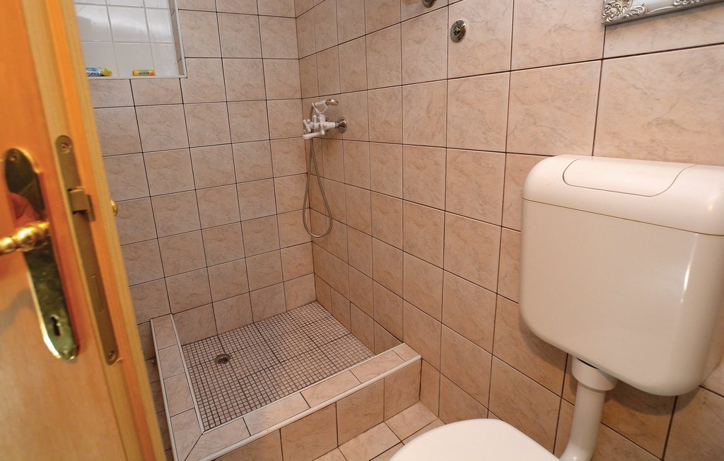 Feriehus - Koper-Topolovec , Slovenia - SCR050 62