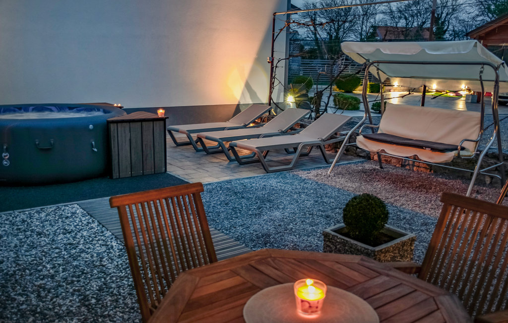 Semesterhus - Divaca , Slovenien - SCR314 17