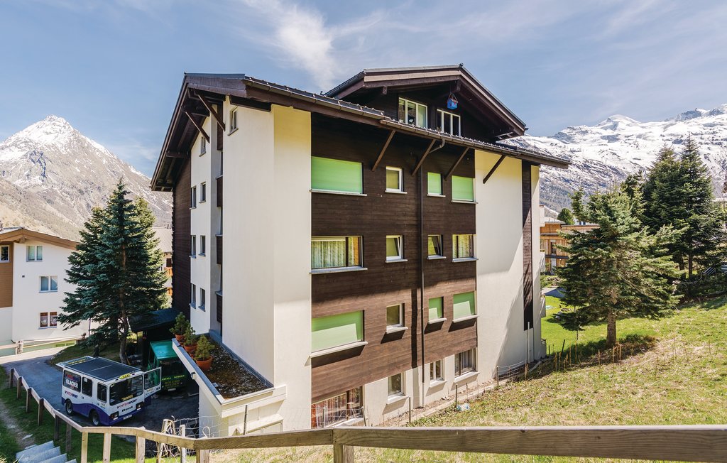 Apartment Saas-Fee (ZWA926)