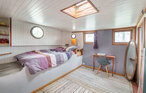 Houseboat - Canal de Bourgogne , France - FGC012 8