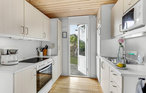 Semesterhus - Gudhjem Strand , Danmark - H0111 2