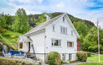 Semesterhus - Finnvik/Vindafjorden , Norge - N16271 1