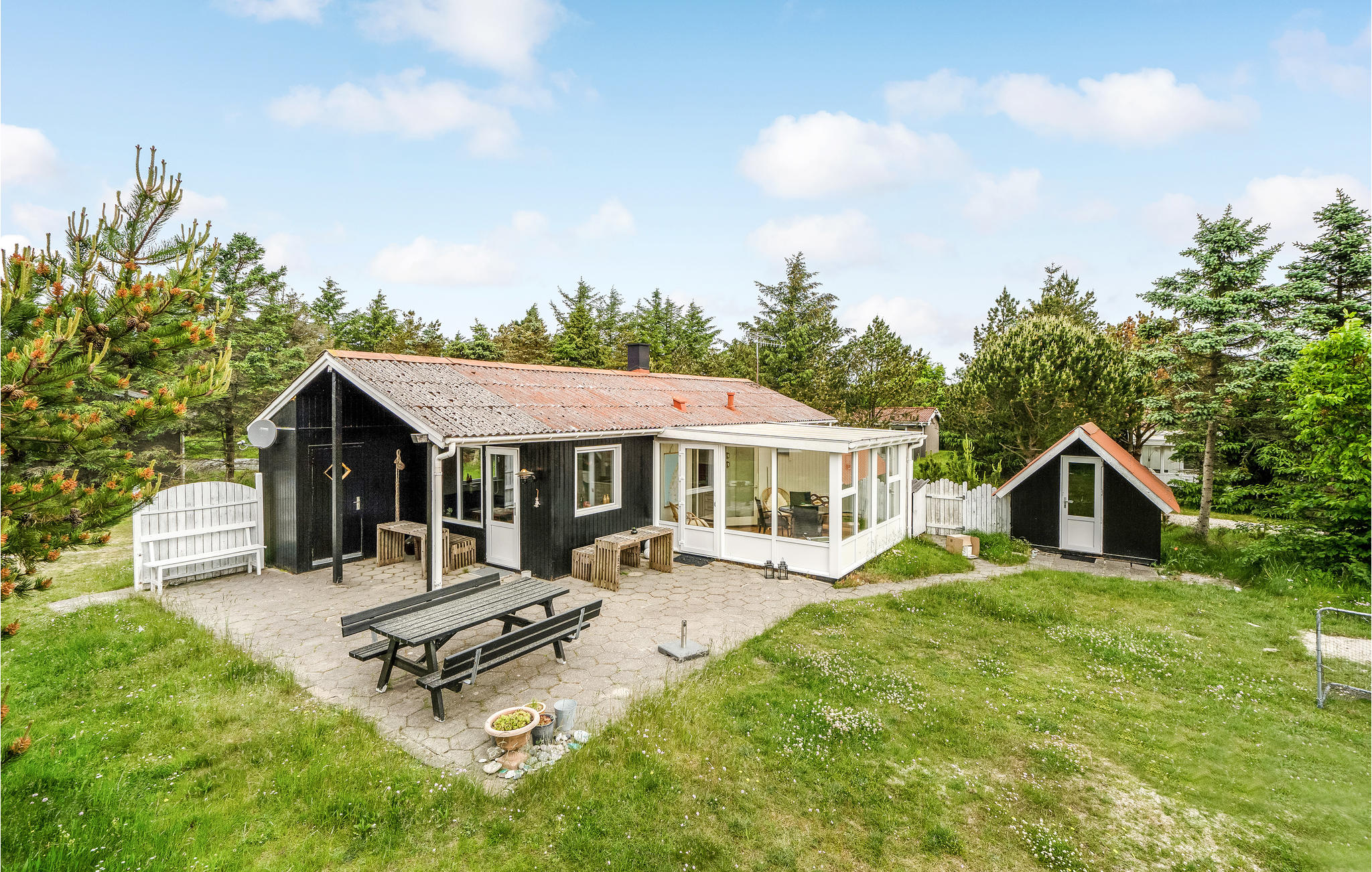 Accommodation image