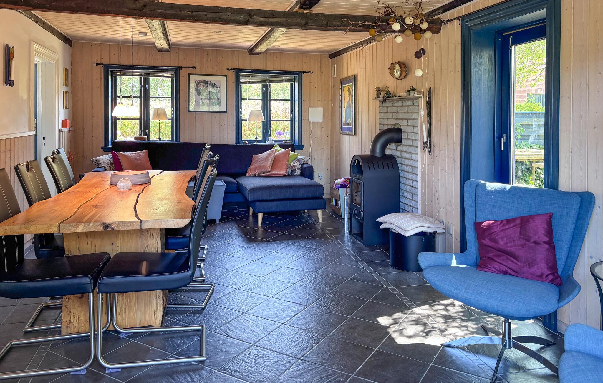 Accommodation image