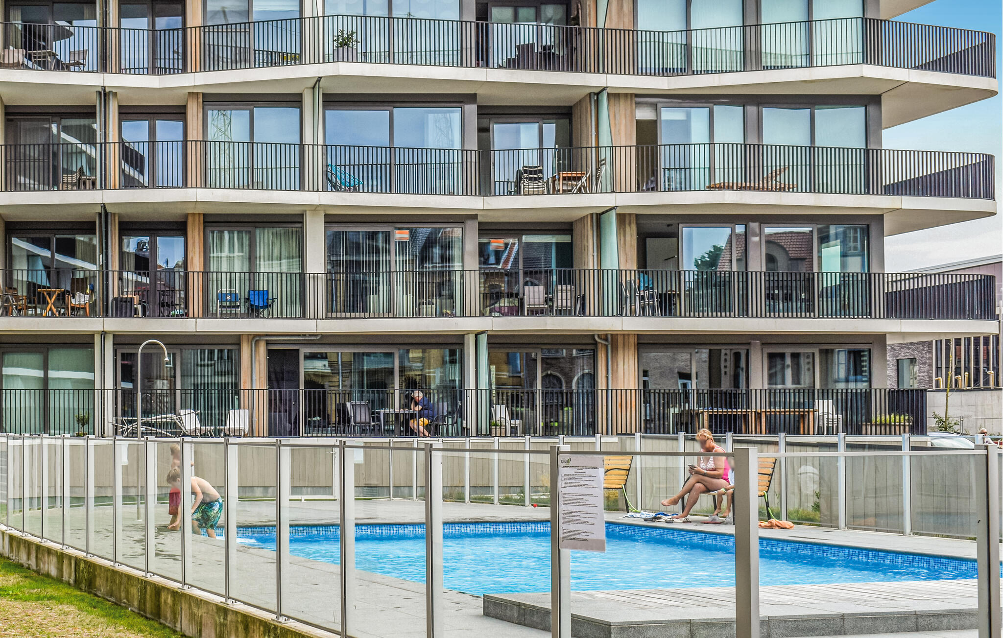 Vakantiehuis met zwembad in Oostende (België) voor 4 personen