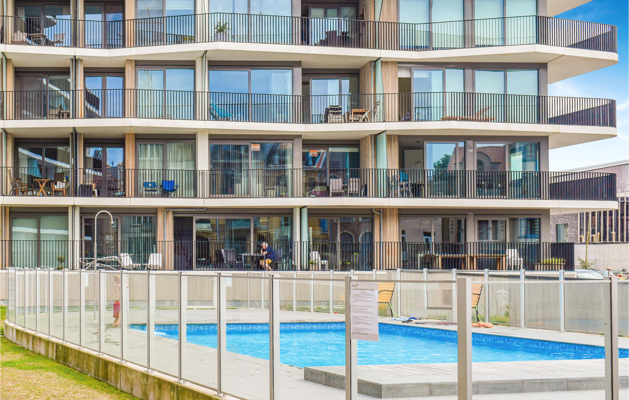 Vakantiehuis met zwembad in Oostende (België) voor 4 personen