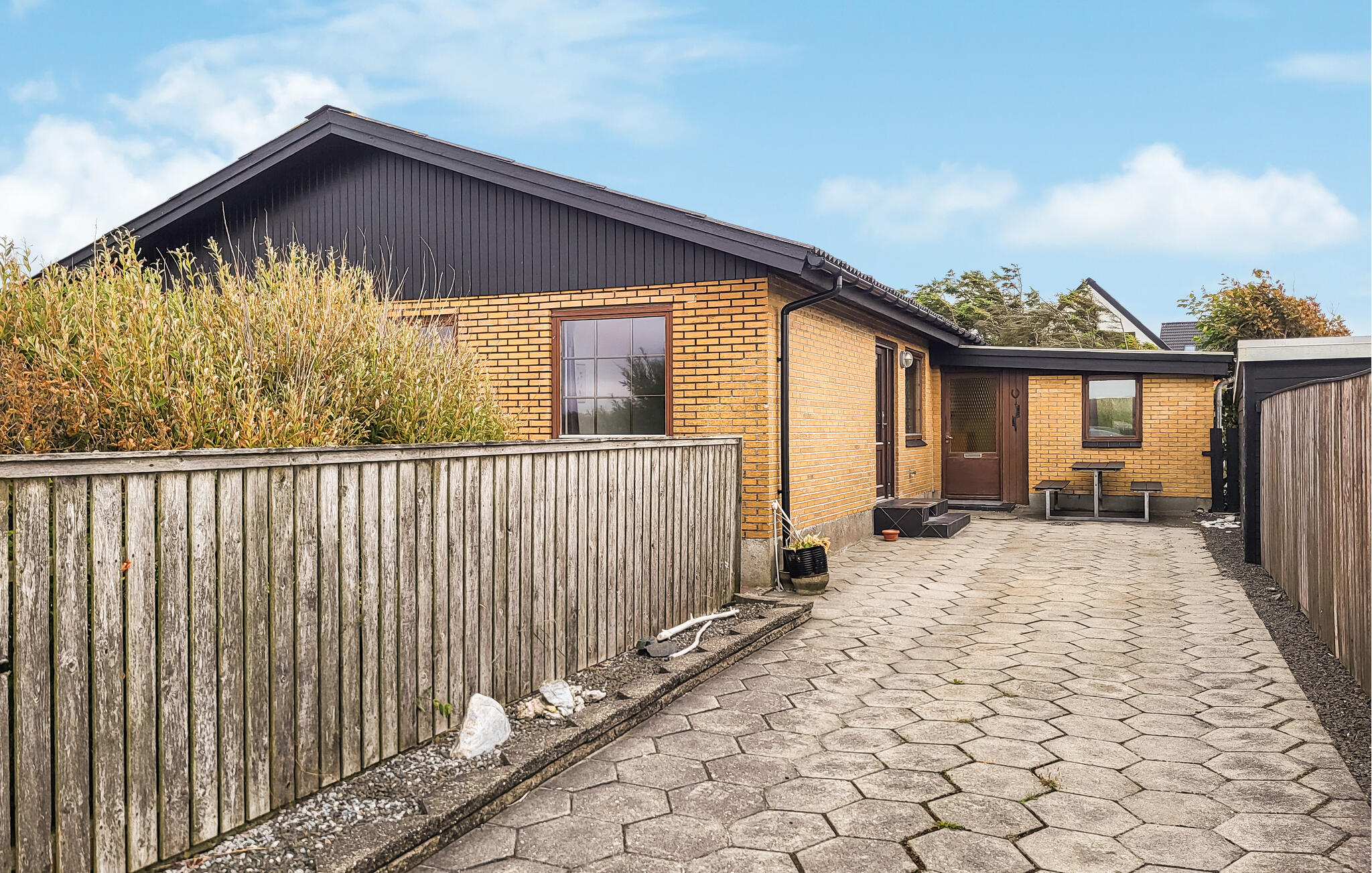Accommodation image