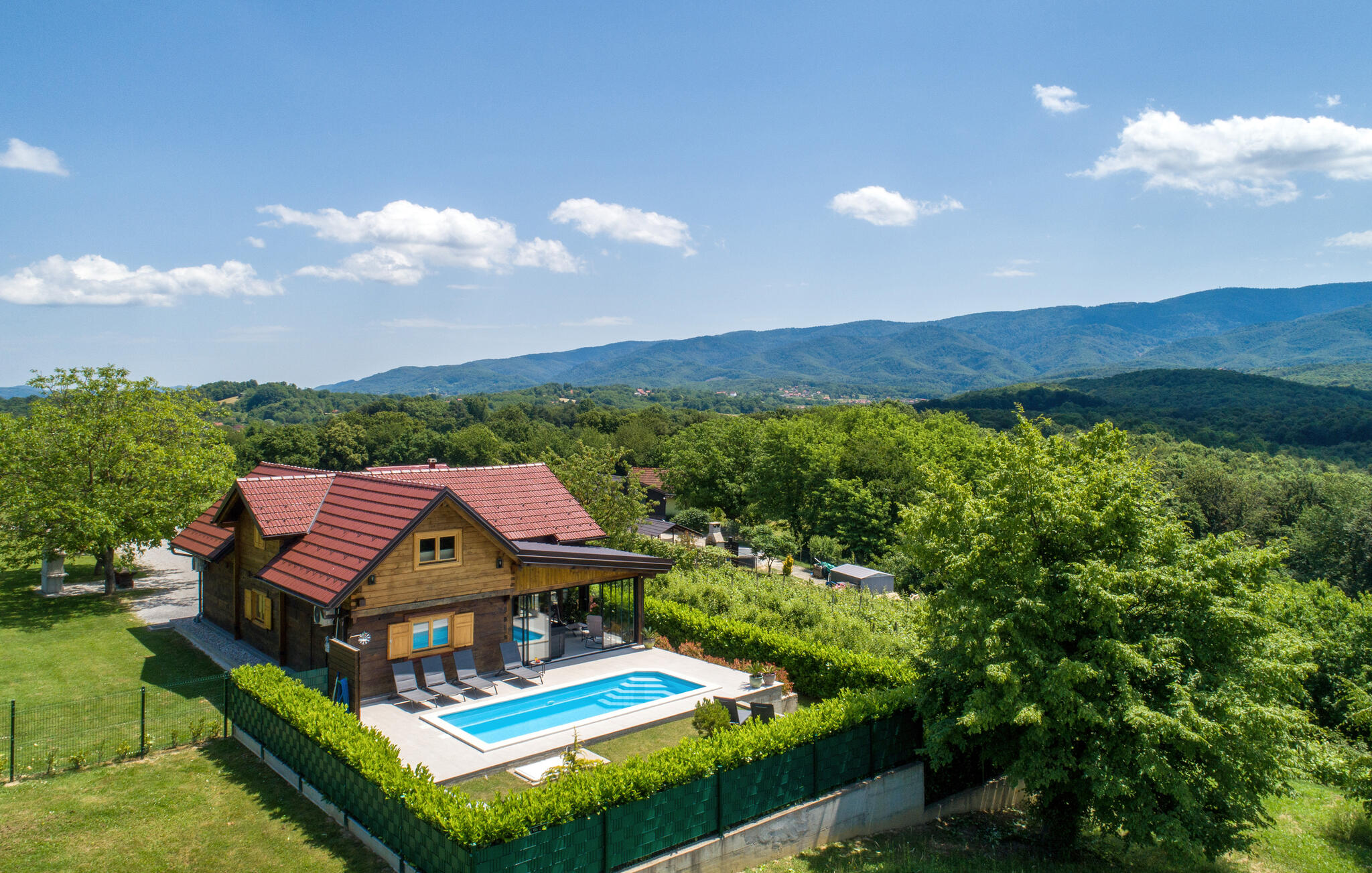 Vakantiehuis met privé zwembad in Stub.Toplice-Strmec Stubicki (Kroatië) voor 6 personen