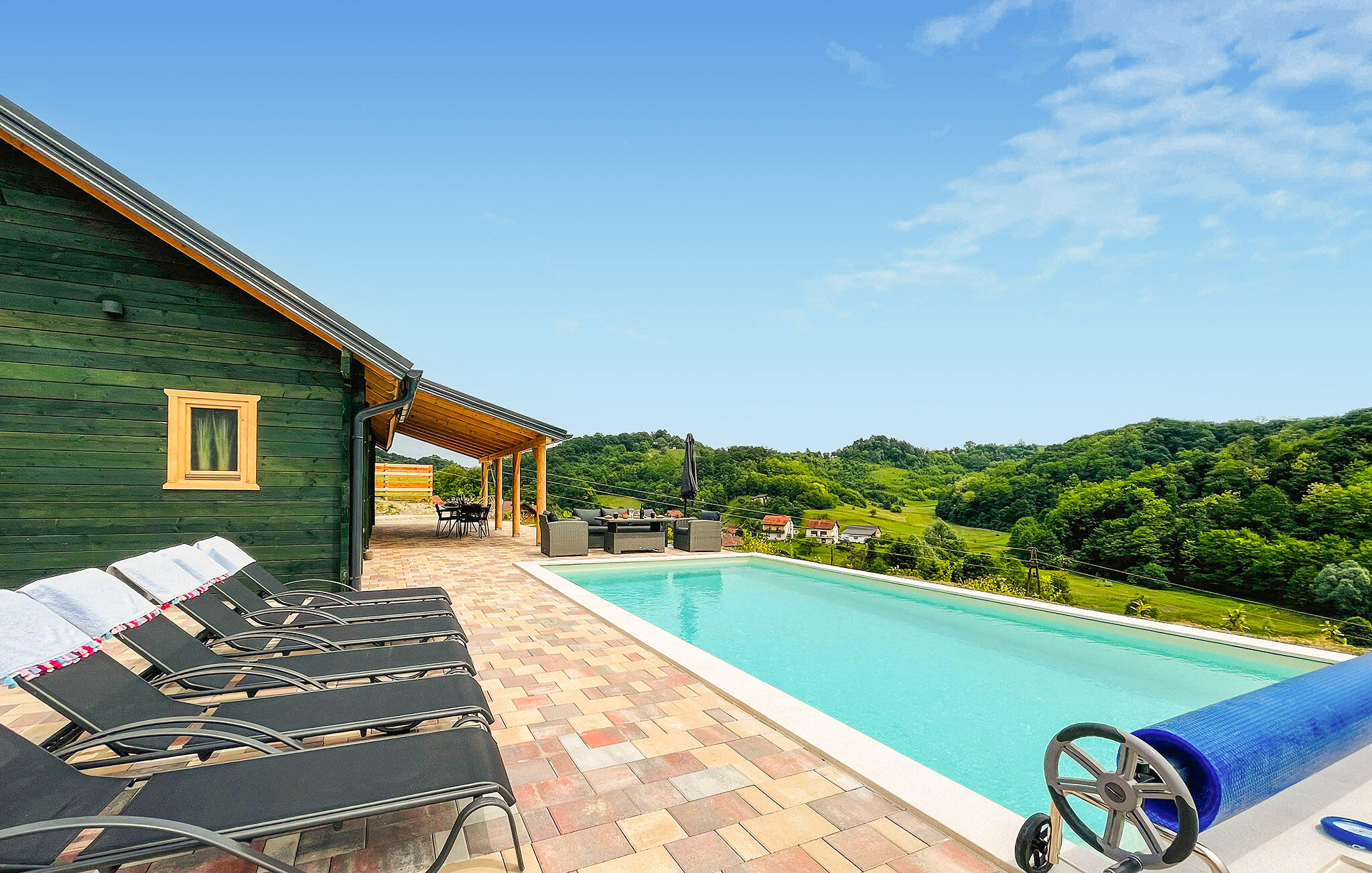 Ferienhaus mit umzäuntem Garten in Krapinske Toplice - Klokovec (Kroatien) und 2 Hunde erlaubt