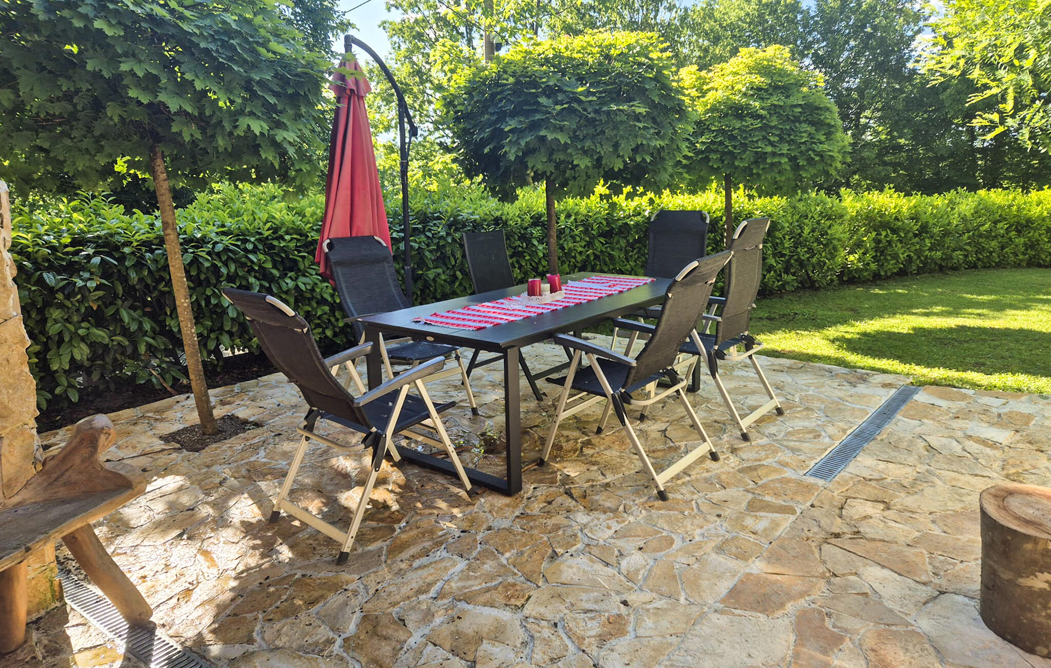 Ferienhaus mit umzäuntem Garten in Slunj (Kroatien) und 1 Hund erlaubt