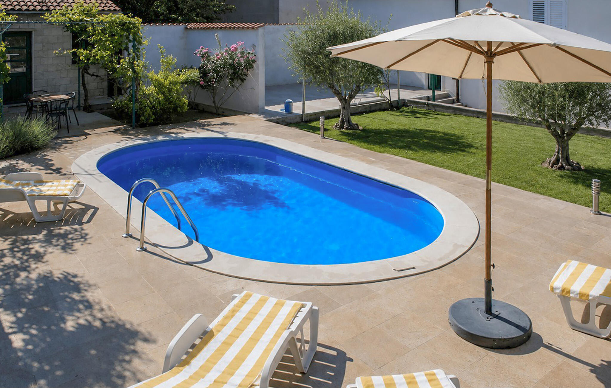 Accommodation image