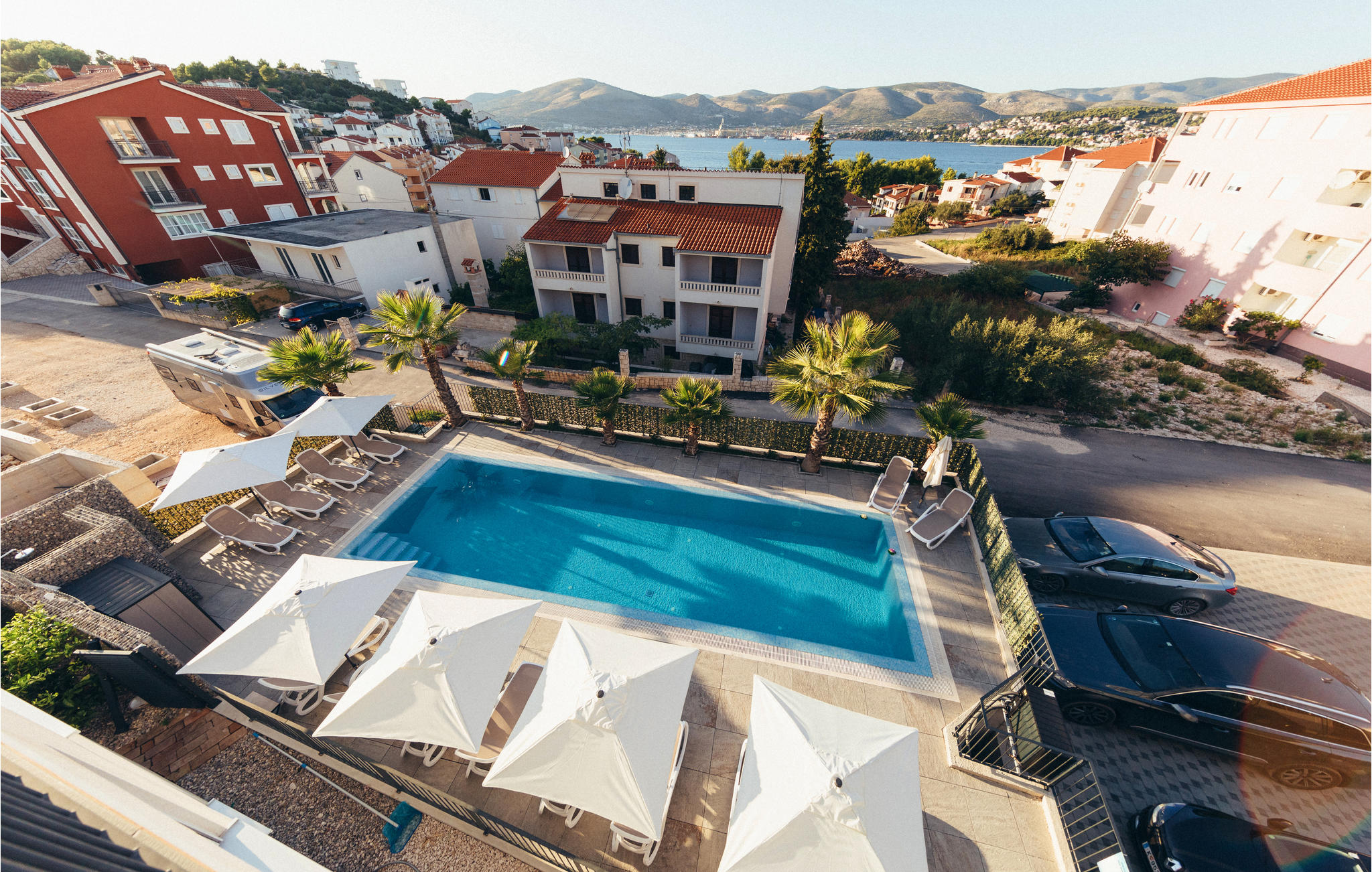 Vakantiehuis met zwembad in Ciovo-Okrug Gornji (Kroatië) voor 5 personen