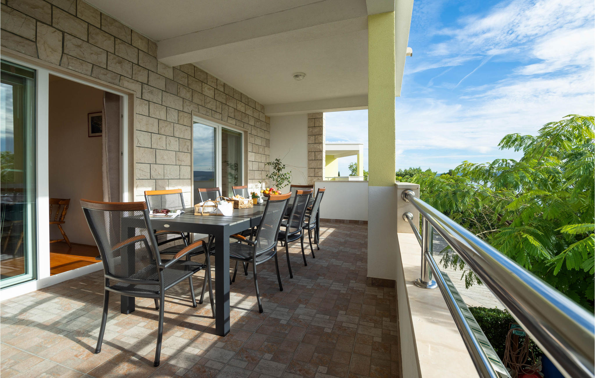 Vakantiehuis met zwembad in Omis-Lokva Rogoznica (Kroatië) voor 8 personen