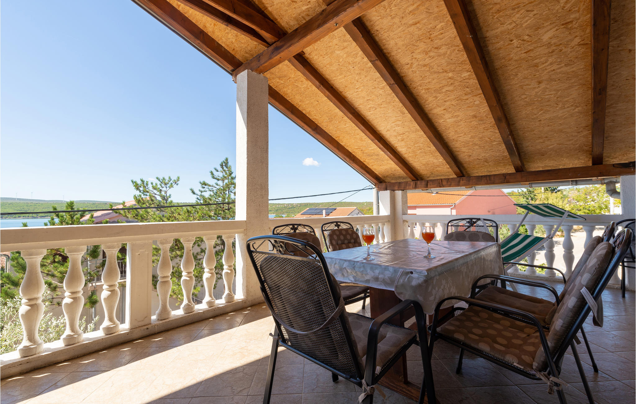 Vakantiehuis met omheinde tuin in Zadar Krusevo (Kroatië) 1 hond is welkom