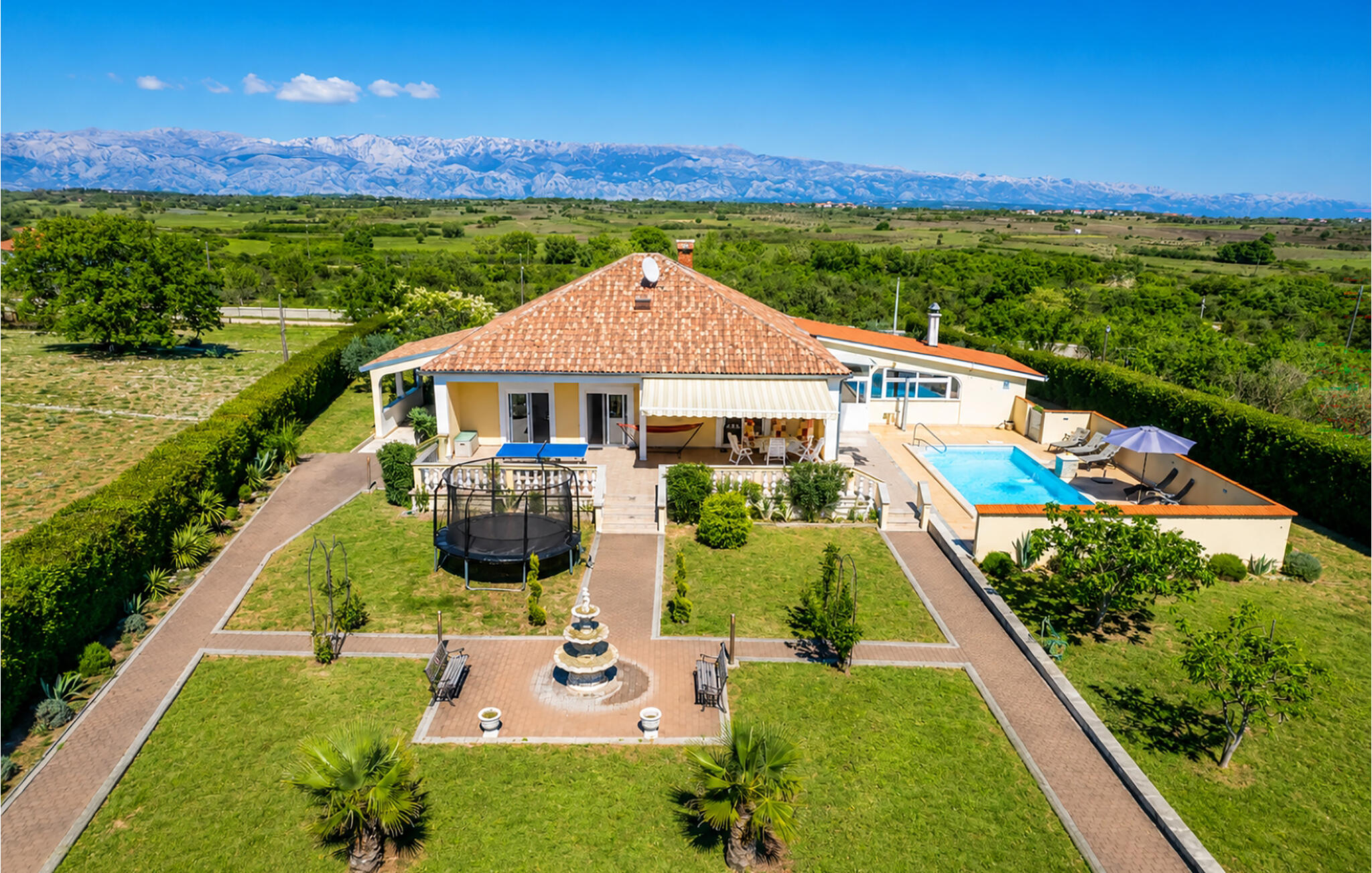 Vakantiehuis met privé zwembad in Zadar - Visocane (Kroatië) voor 7 personen