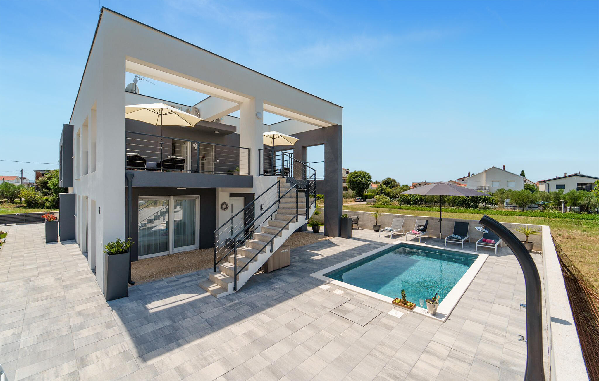 Vakantiehuis met zwembad in Zadar - Sukosan (Kroatië) voor 4 personen