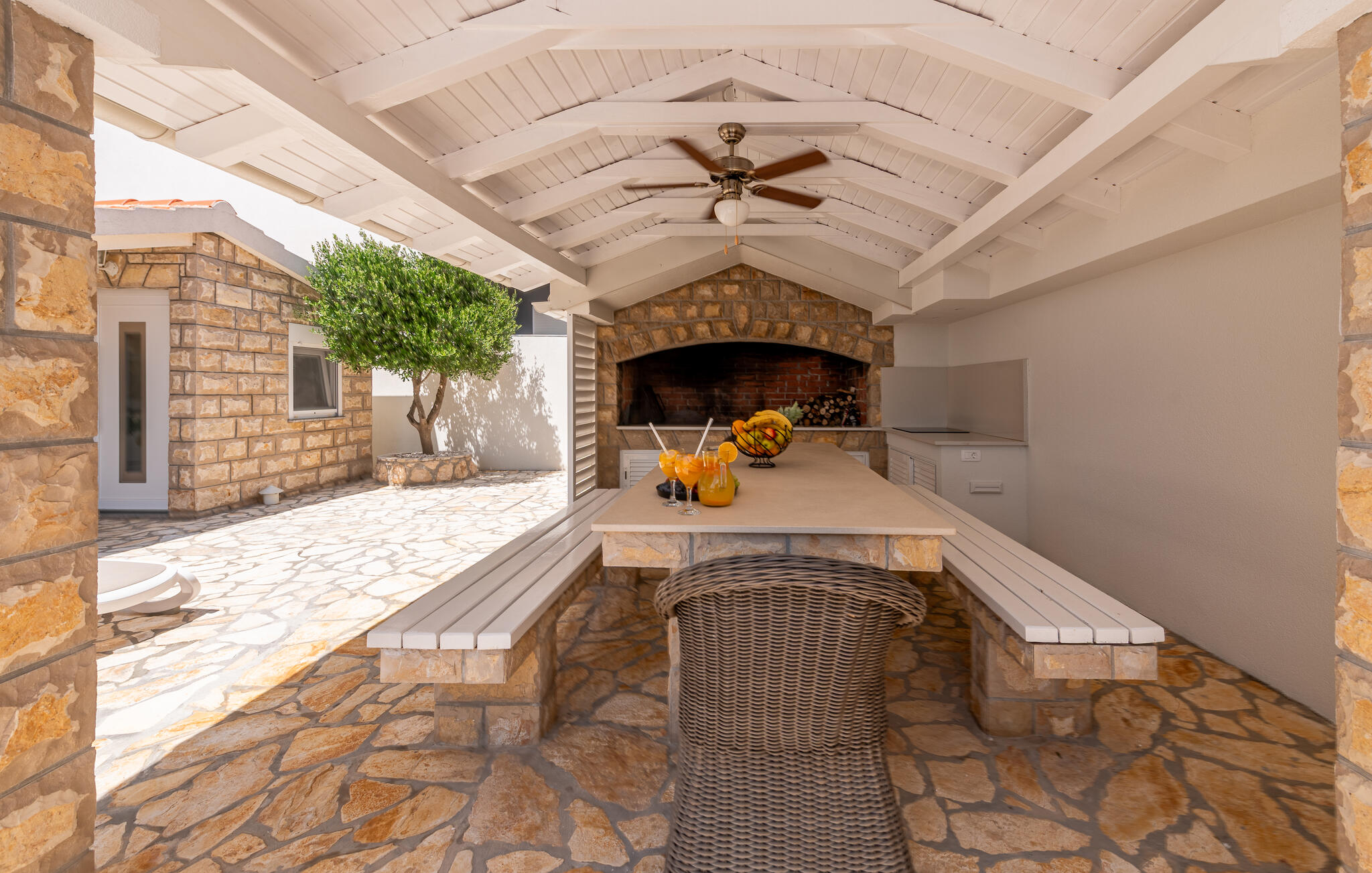 Vakantiehuis met privé zwembad in Zadar - Maslenica (Kroatië) voor 4 personen