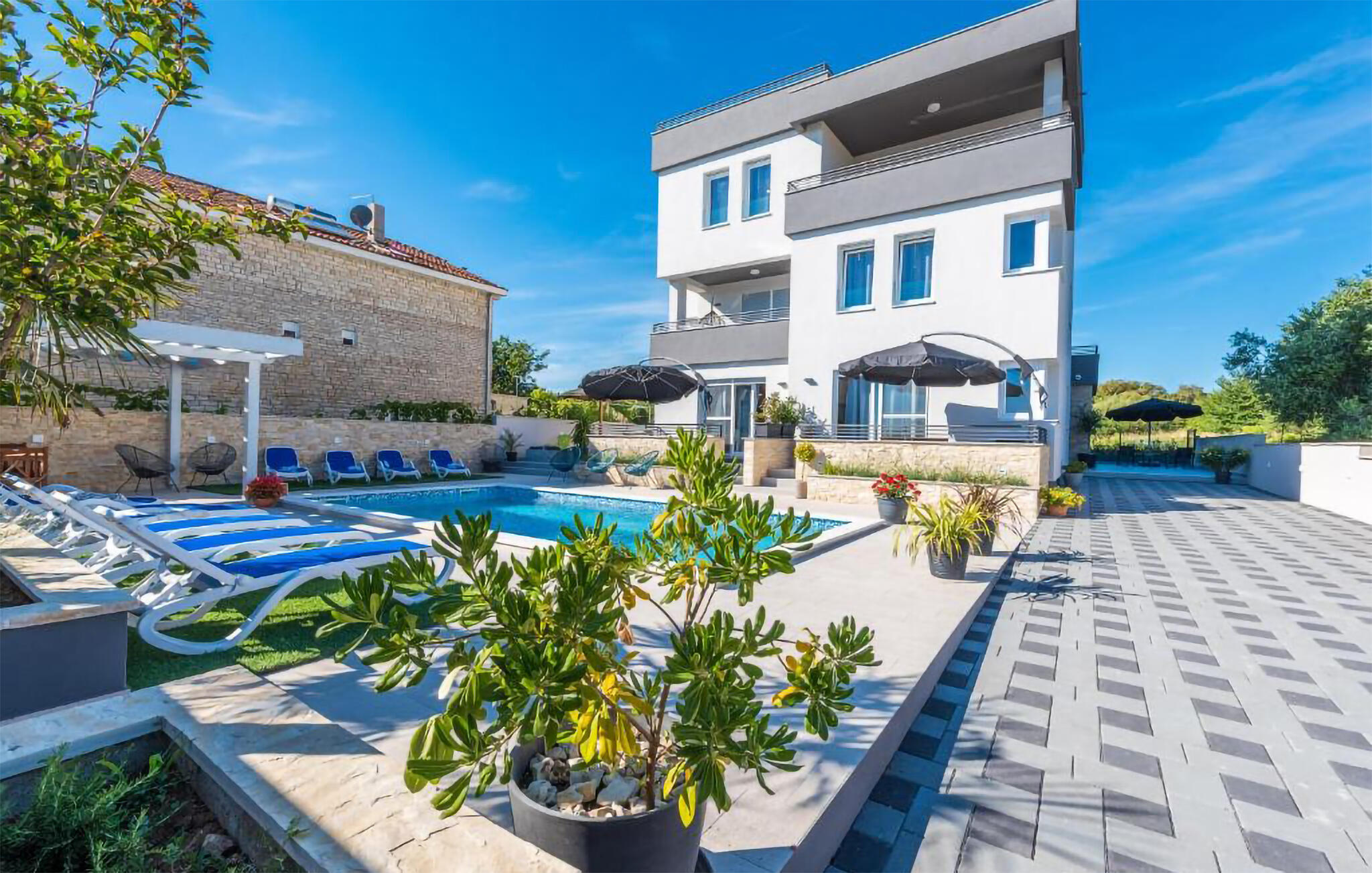 Vakantiehuis met zwembad in Zadar - Bibinje (Kroatië) voor 2 personen