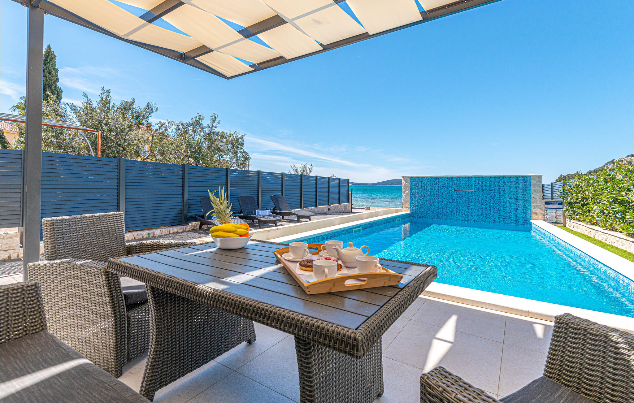 Vakantiehuis met privé zwembad in Sibenik - Zaboric (Kroatië) voor 7 personen