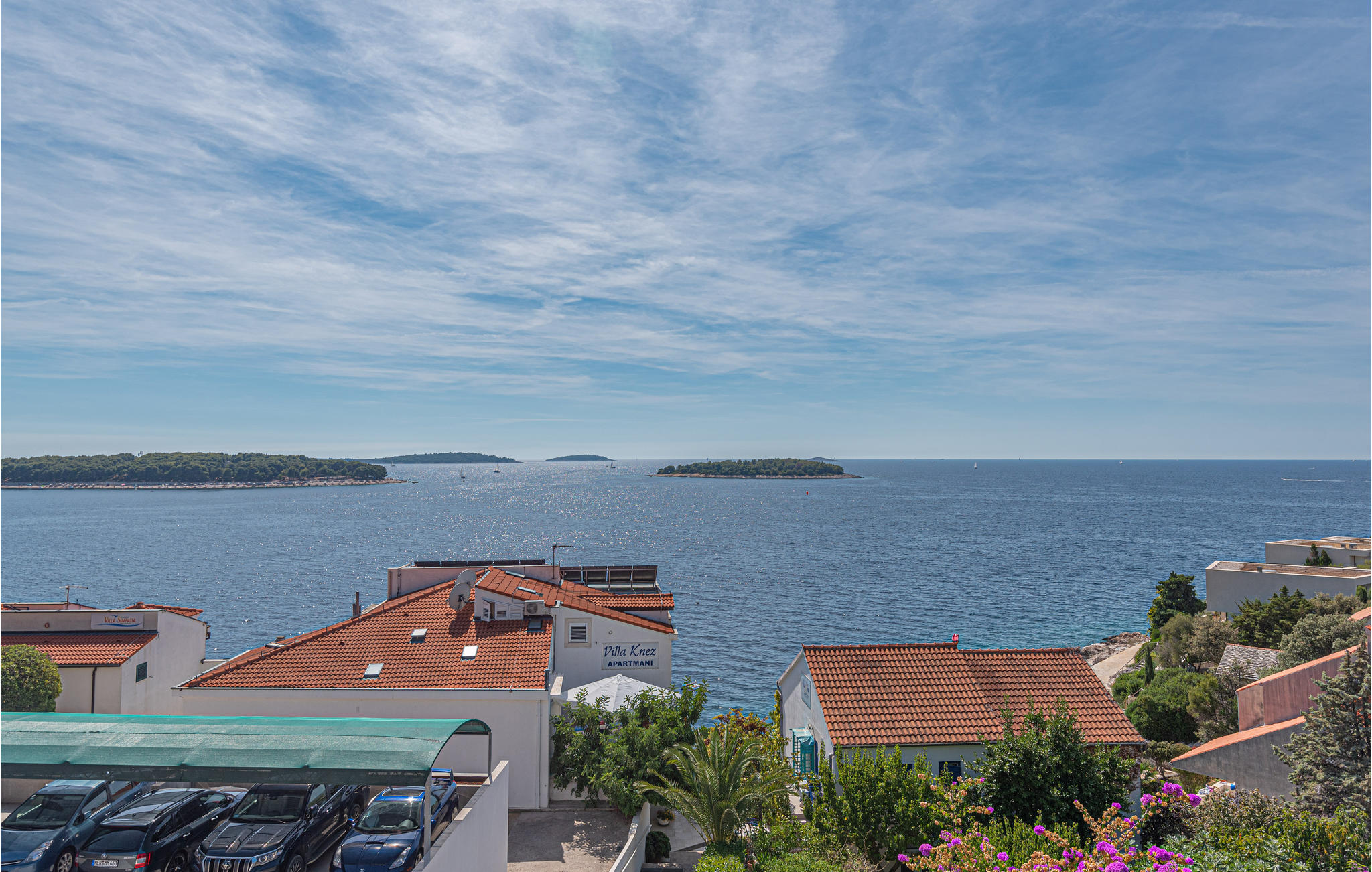 Vakantiehuis met omheinde tuin in Primosten (Kroatië) 3 honden zijn welkom