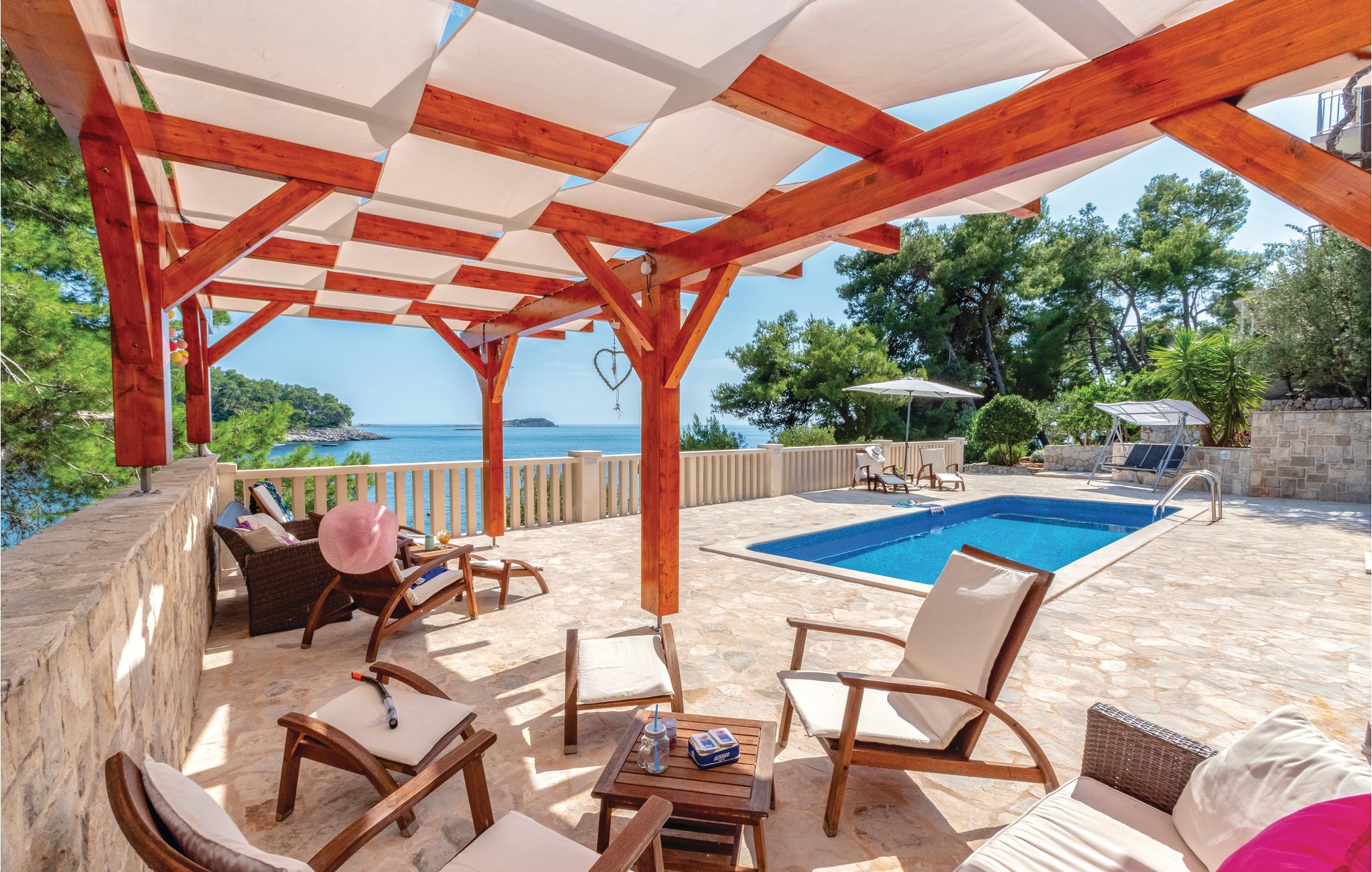 Vakantiehuis met zwembad in Korcula-Prizba (Kroatië) voor 6 personen