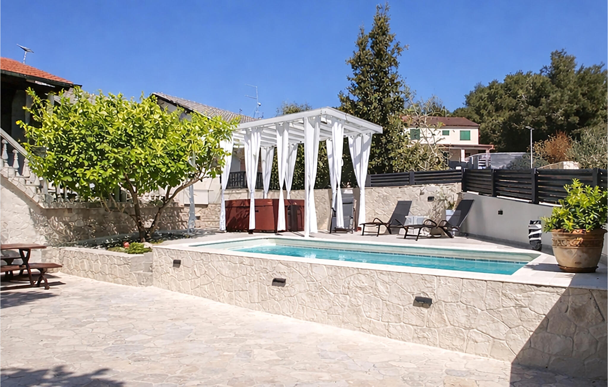 Vakantiehuis met privé zwembad in Pasman - Zdrelac (Kroatië) voor 6 personen