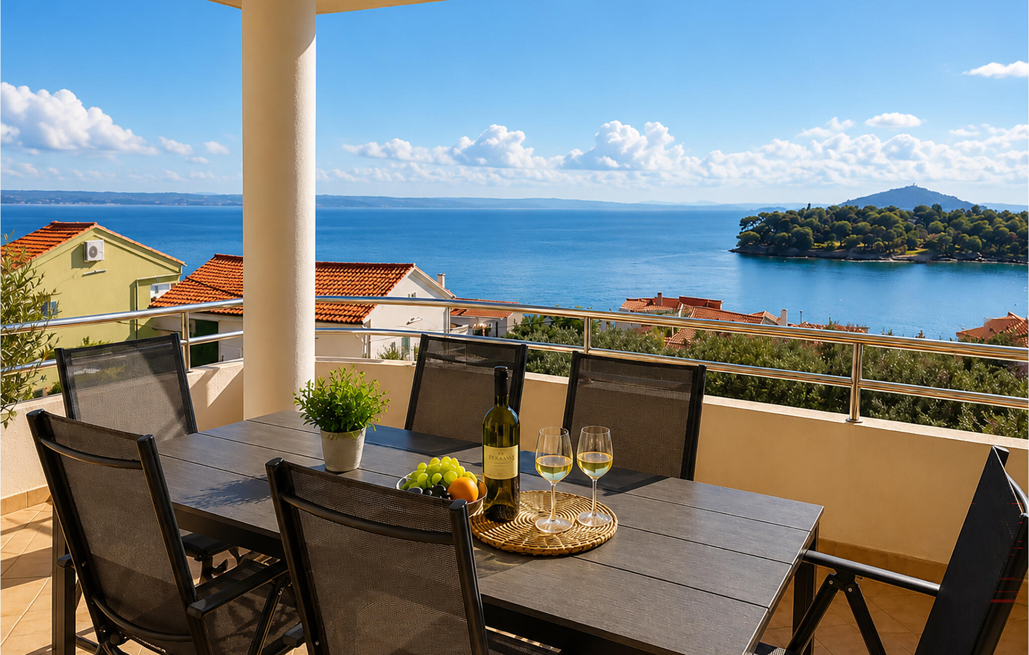 Vakantiehuis met omheinde tuin in Ugljan-Preko (Kroatië) 1 hond is welkom