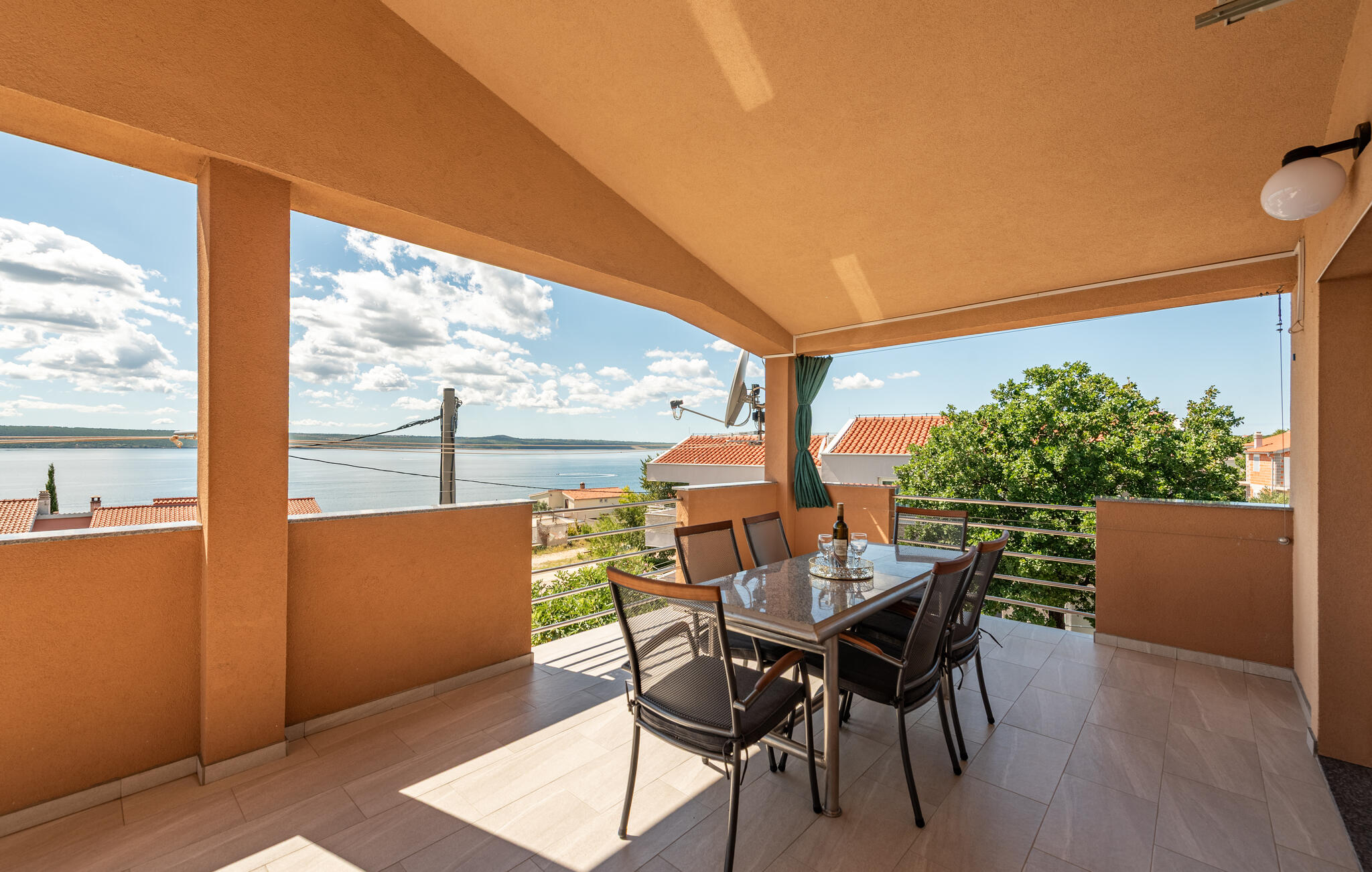Ferienhaus mit umzäuntem Garten in Zadar- Maslenica (Kroatien) und 1 Hund erlaubt