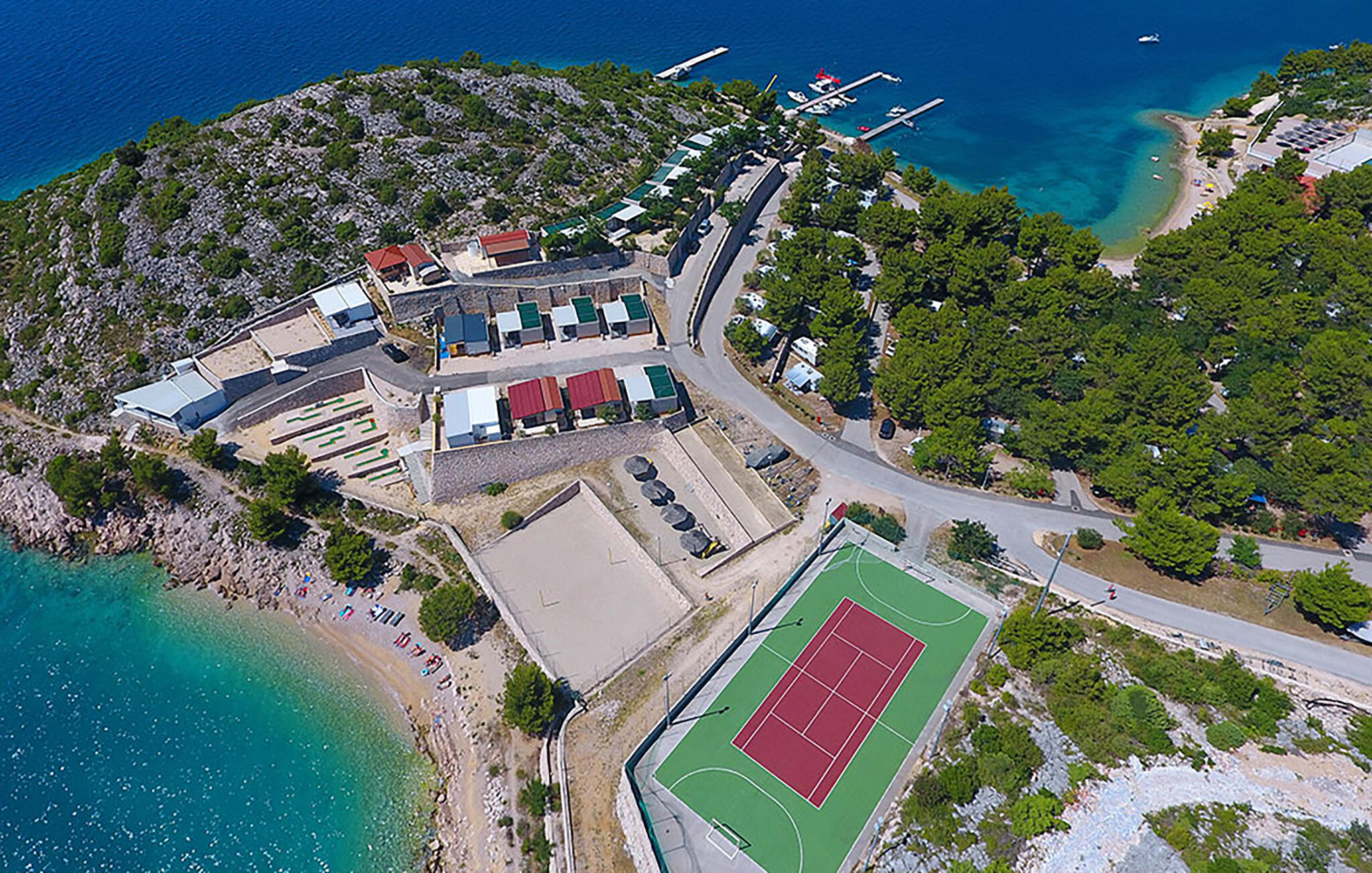 Vakantiehuis met zwembad in Biograd - Drage (Kroatië) voor 6 personen