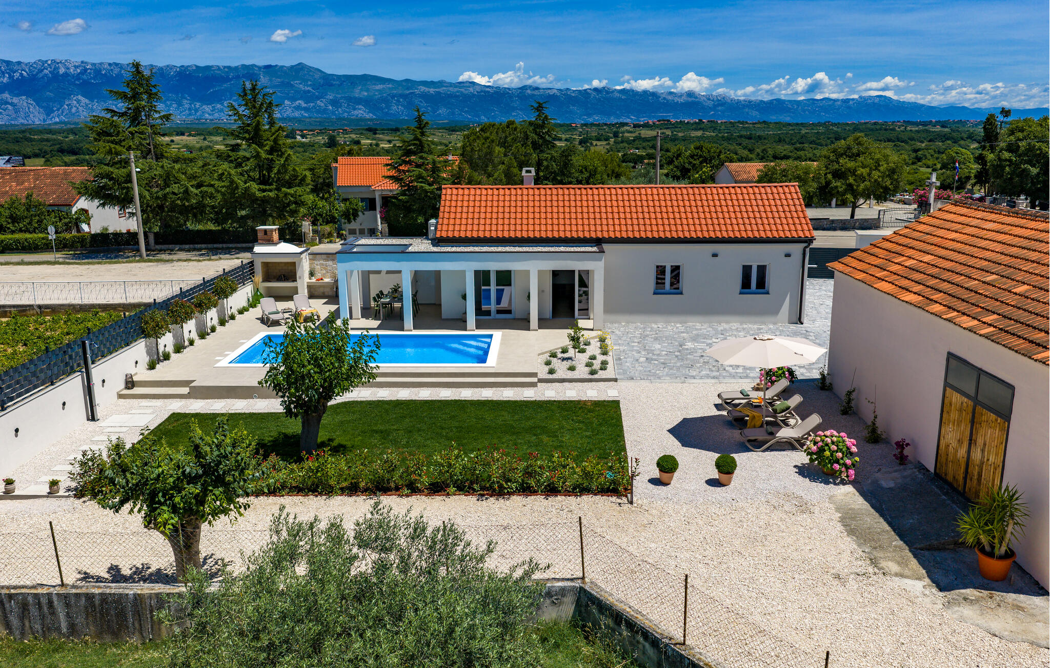 Vakantiehuis met privé zwembad in Zadar - Policnik (Kroatië) voor 5 personen