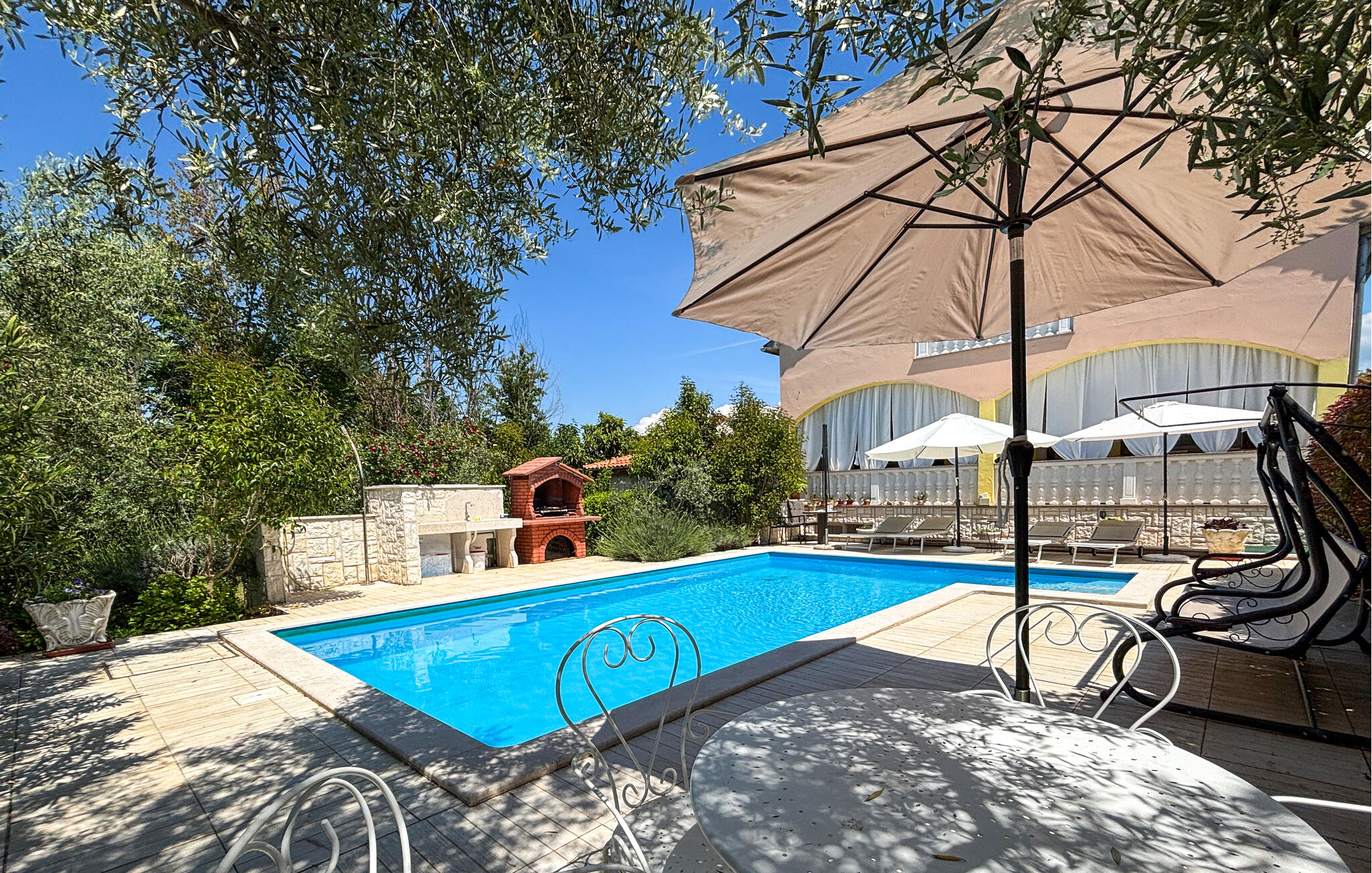 Accommodation image