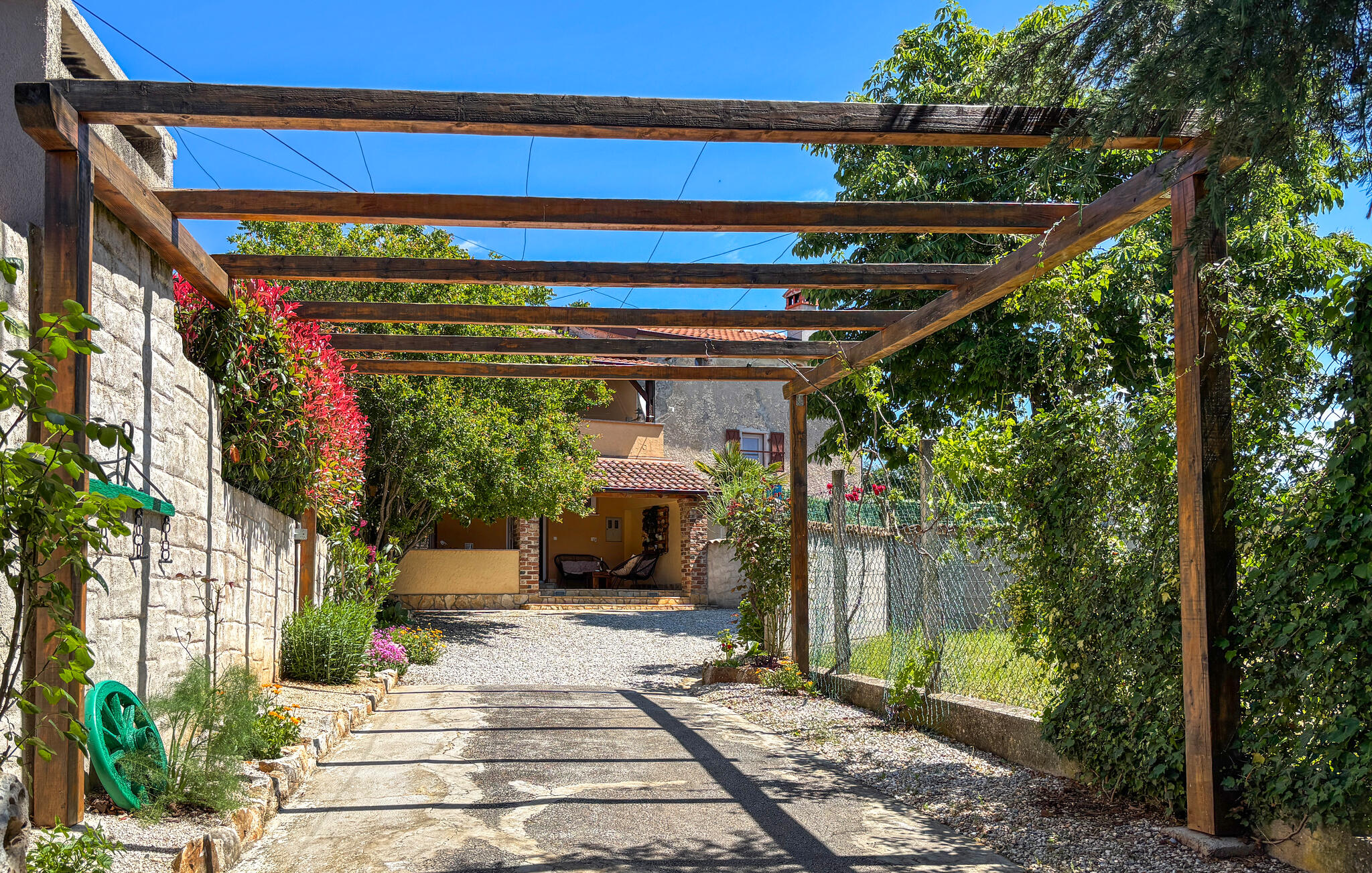 Vakantiehuis met omheinde tuin in Porec - Kosinozici (Kroatië) 1 hond is welkom