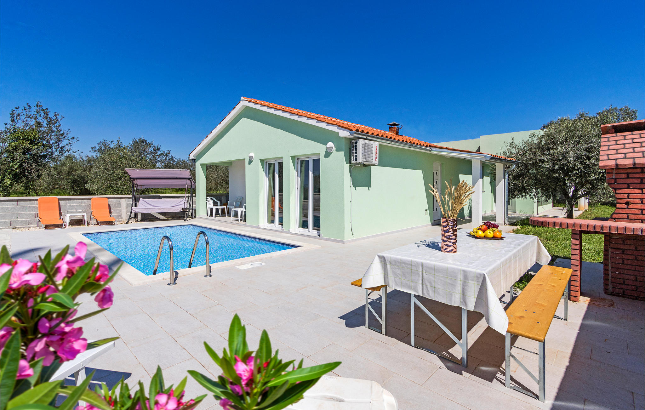 Vakantiehuis met privé zwembad in Fazana (Kroatië) voor 10 personen