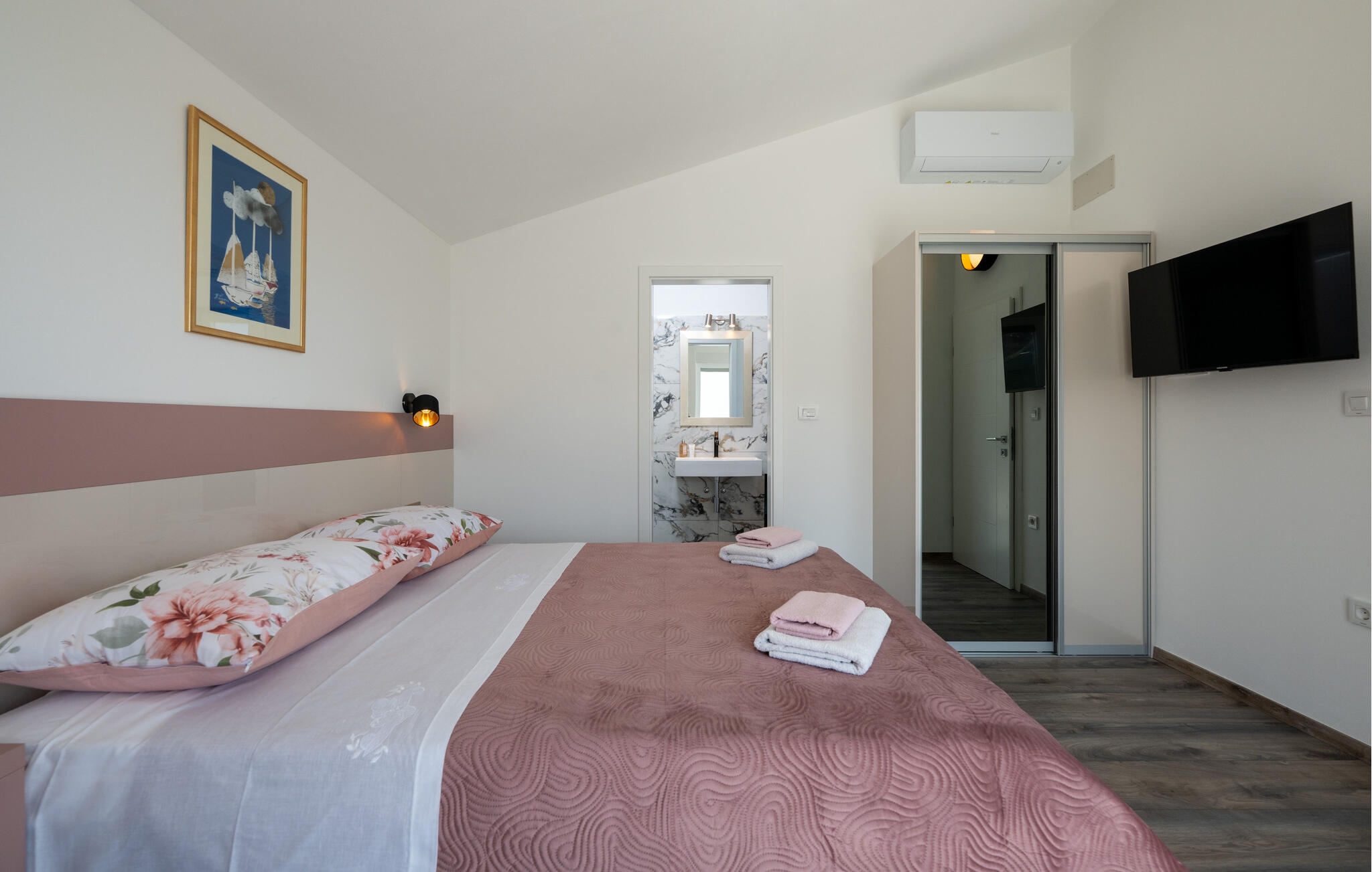 Accommodation image