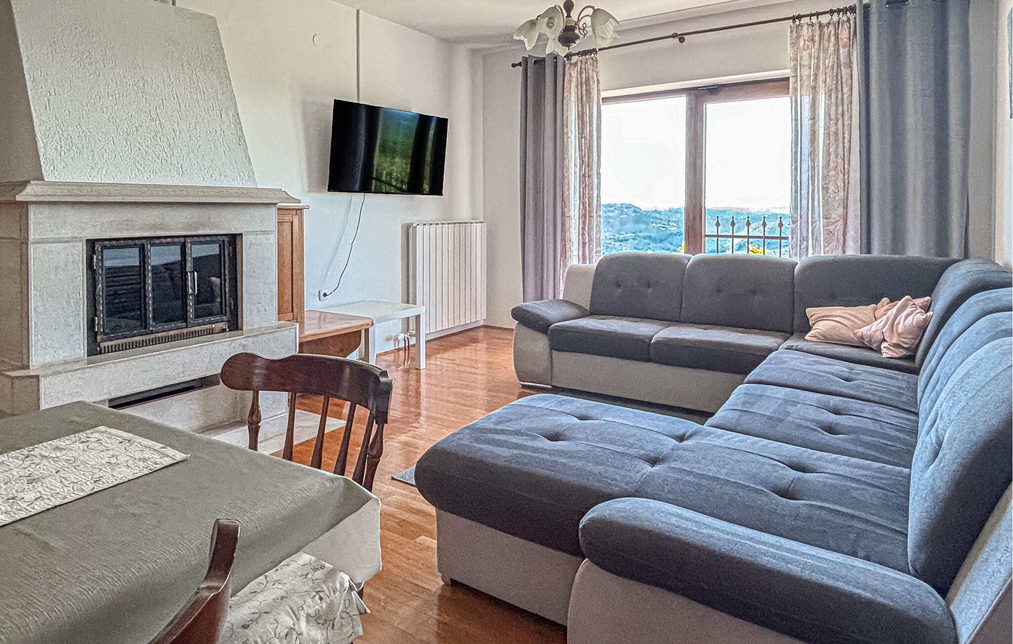 Accommodation image