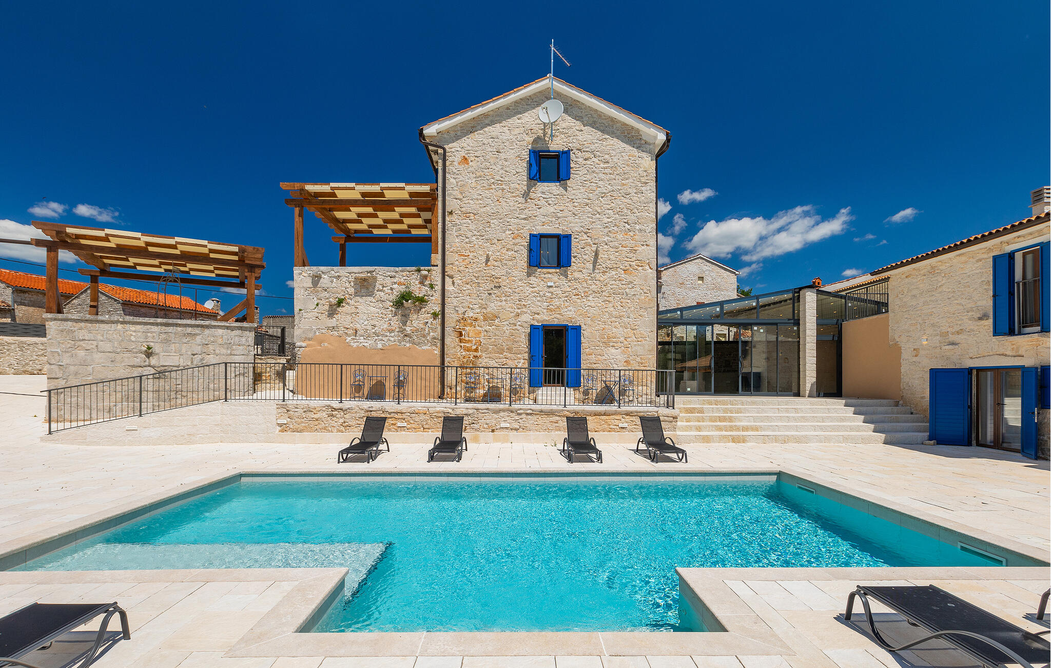 Accommodation image