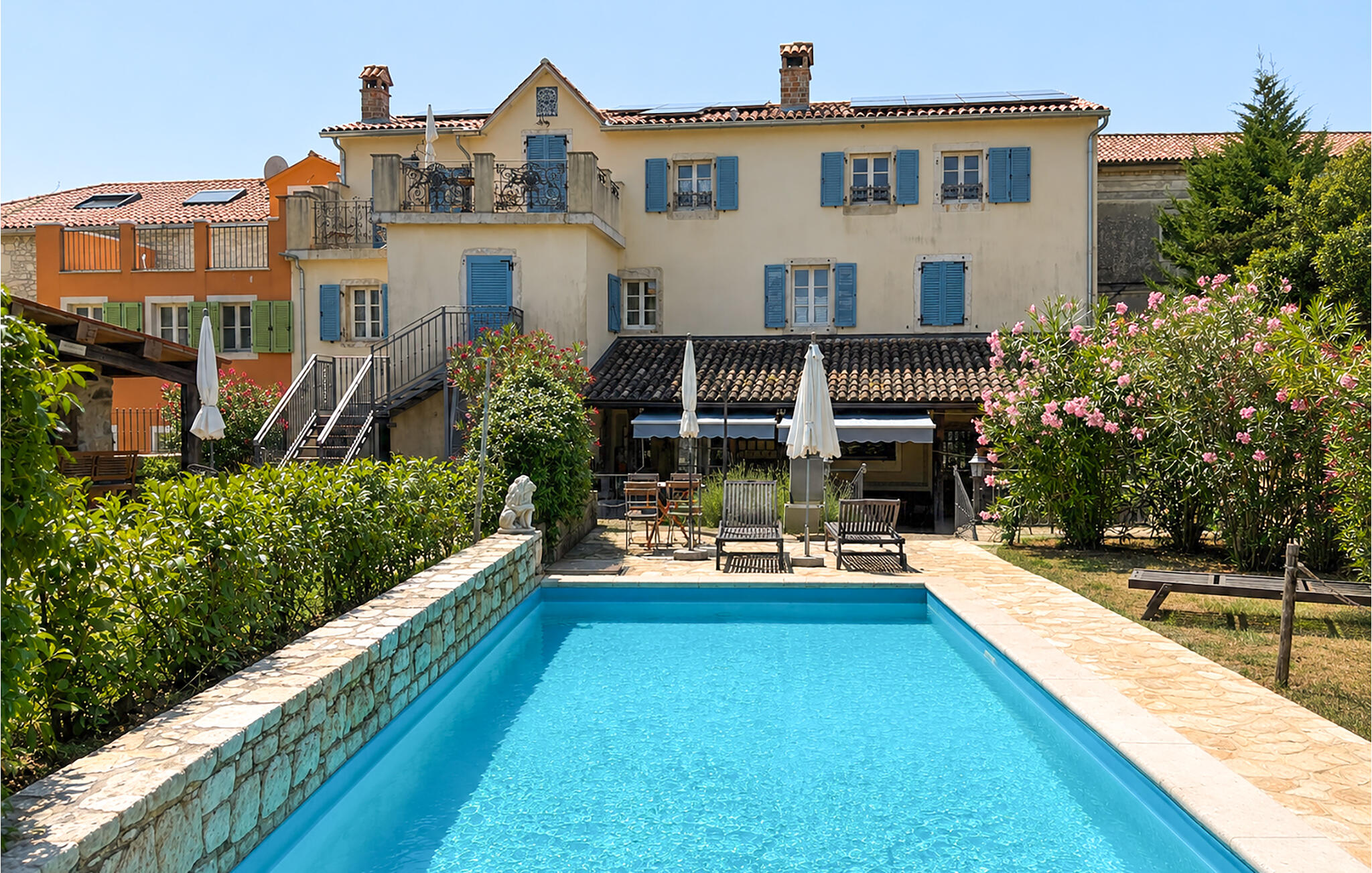 Accommodation image