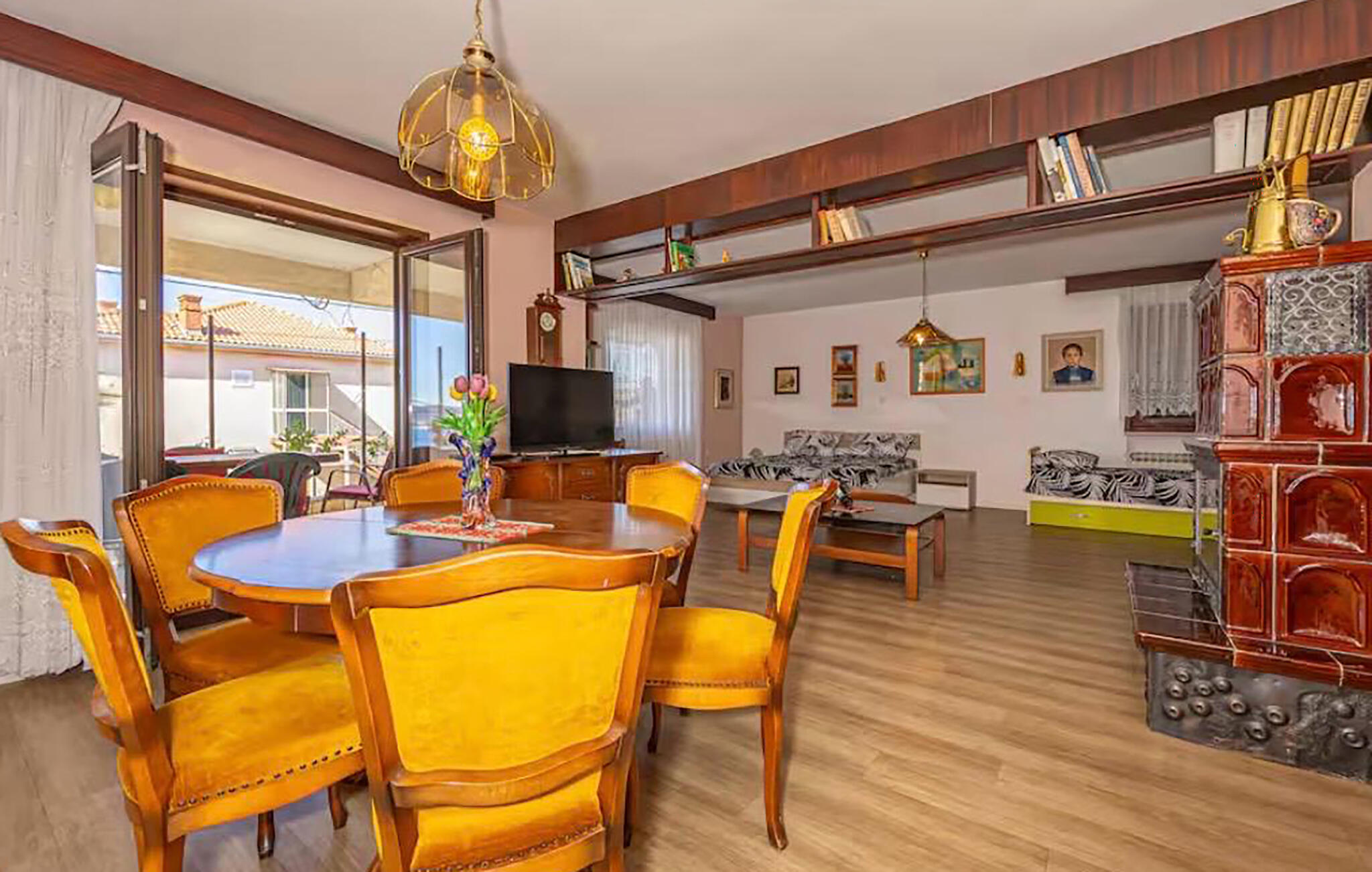 Accommodation image