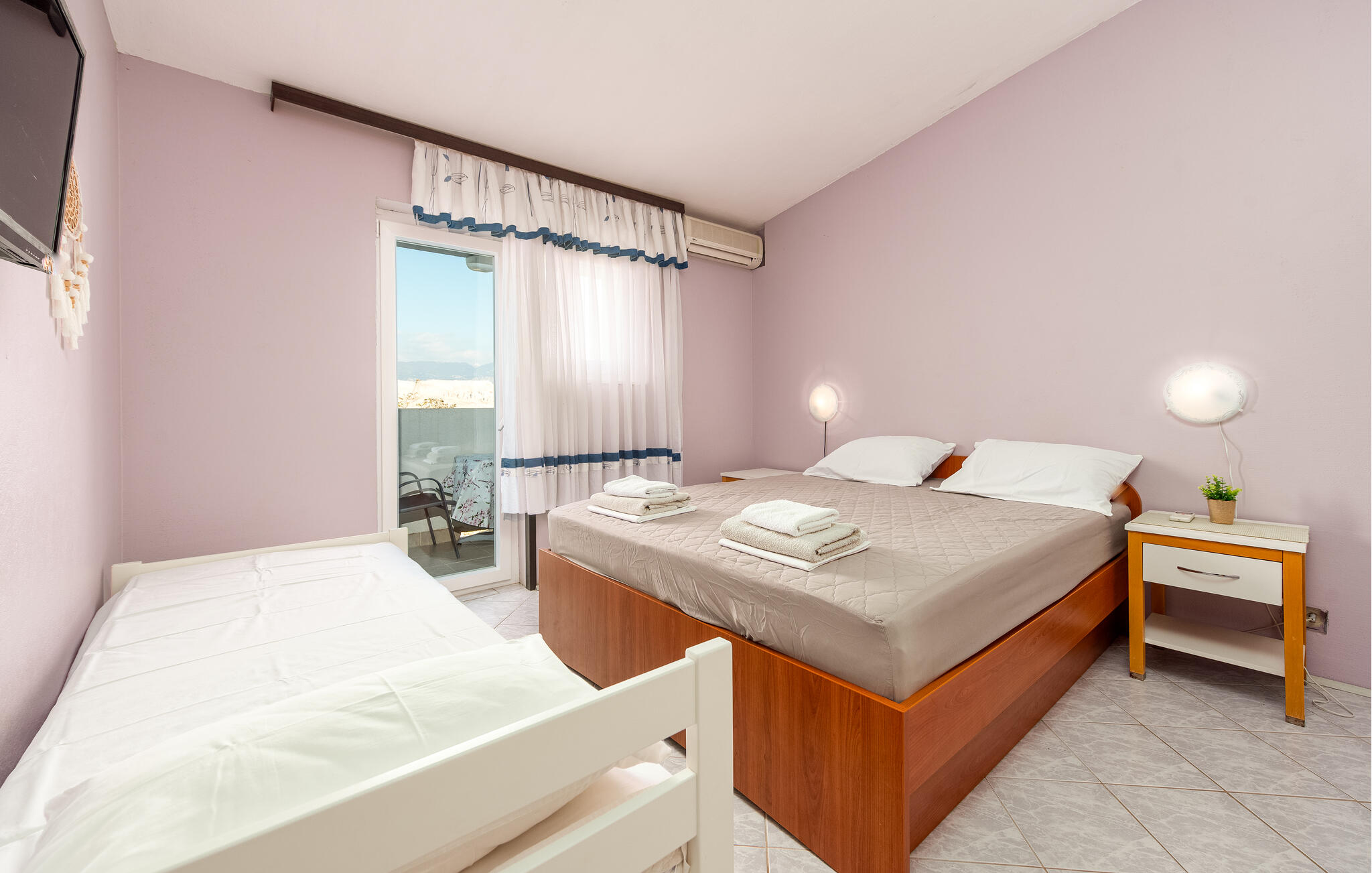 Accommodation image