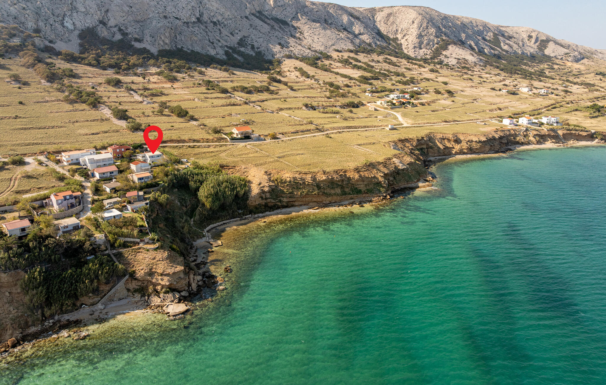 Vakantiehuis met omheinde tuin in Pag - Pag (Kroatië) 1 hond is welkom