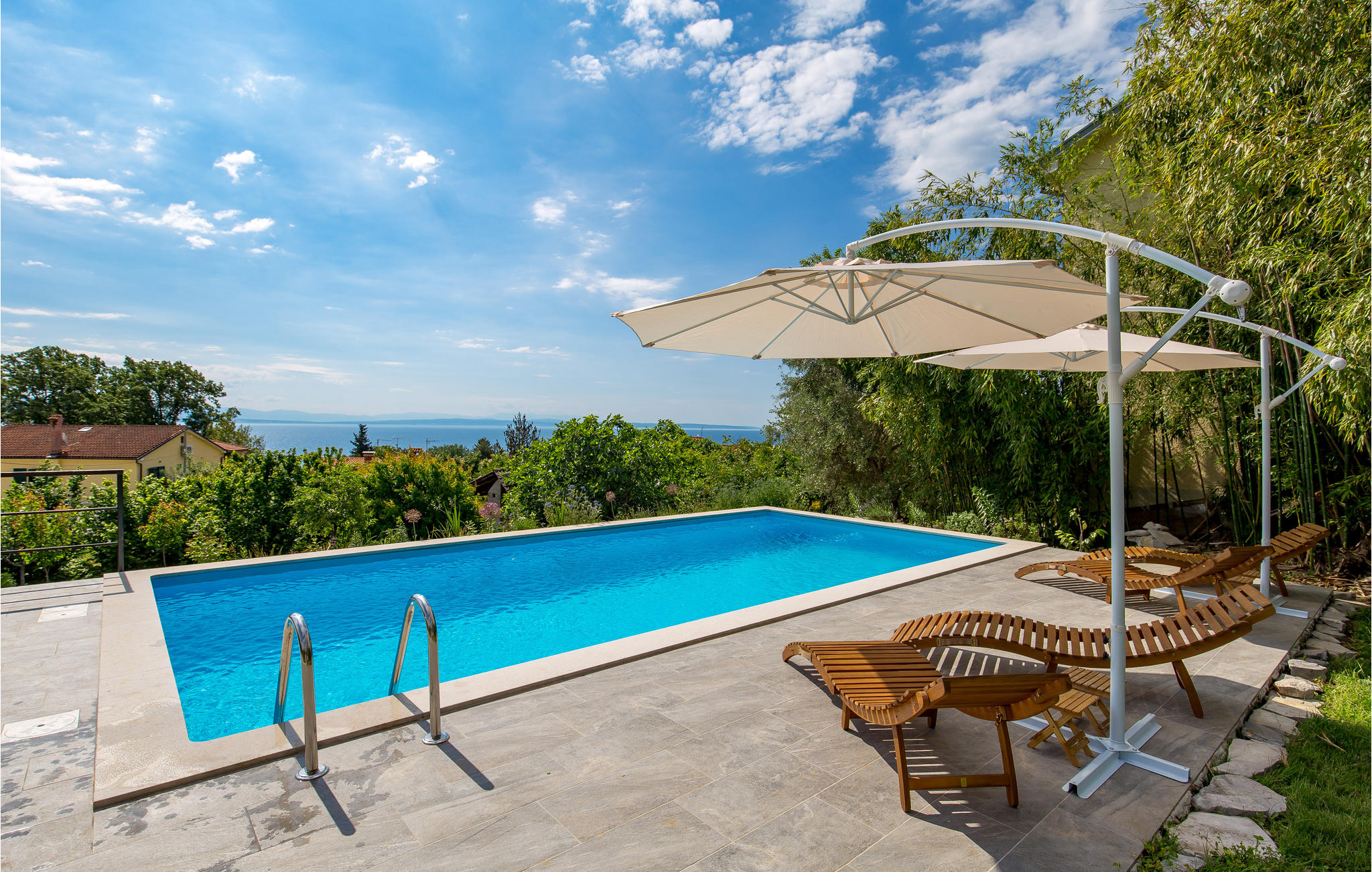 Vakantiehuis met zwembad in Opatija-Ika (Kroatië) voor 4 personen