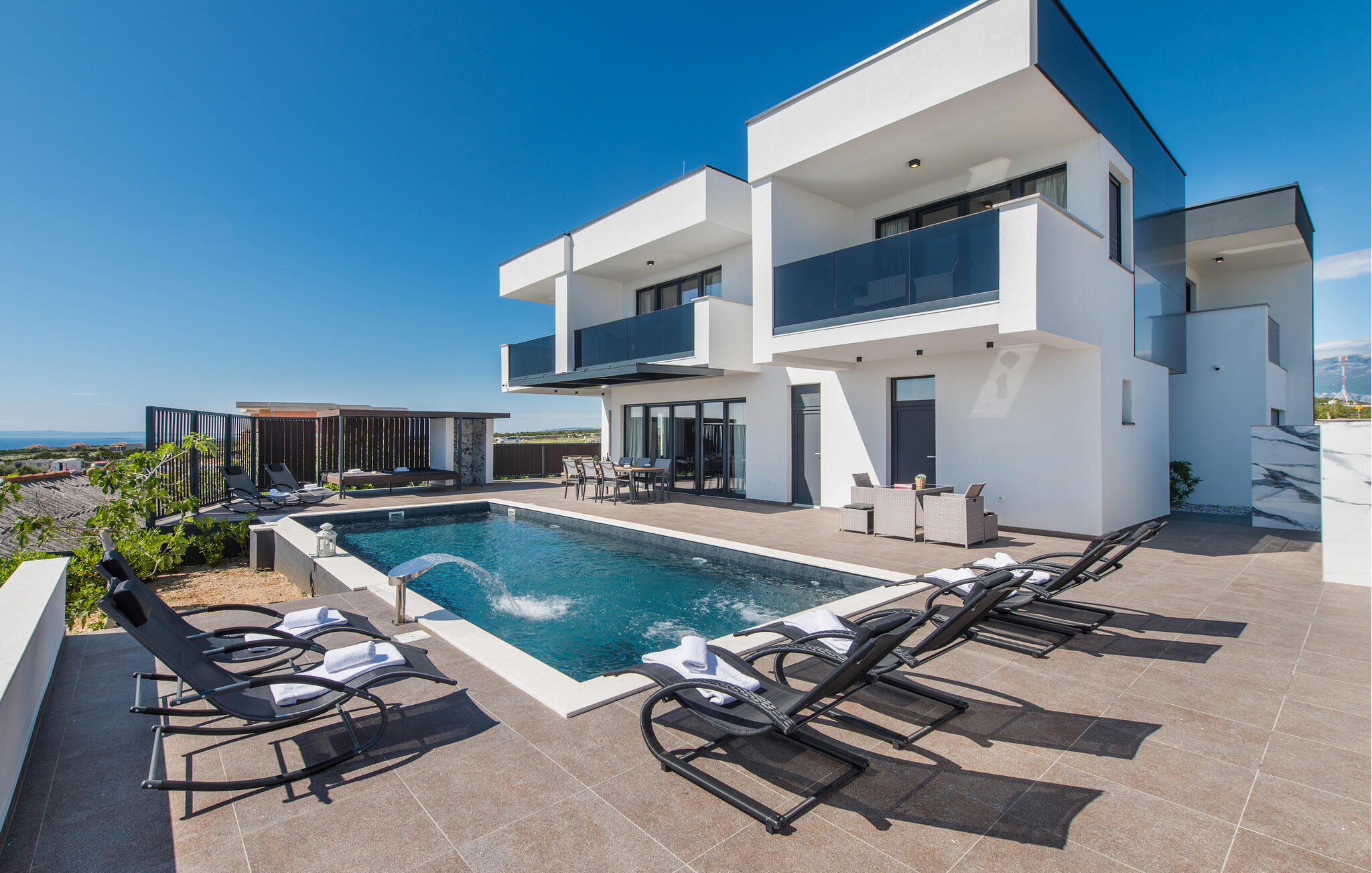 Vakantiehuis met zwembad in Pag - Skuncini stani (Kroatië) voor 10 personen