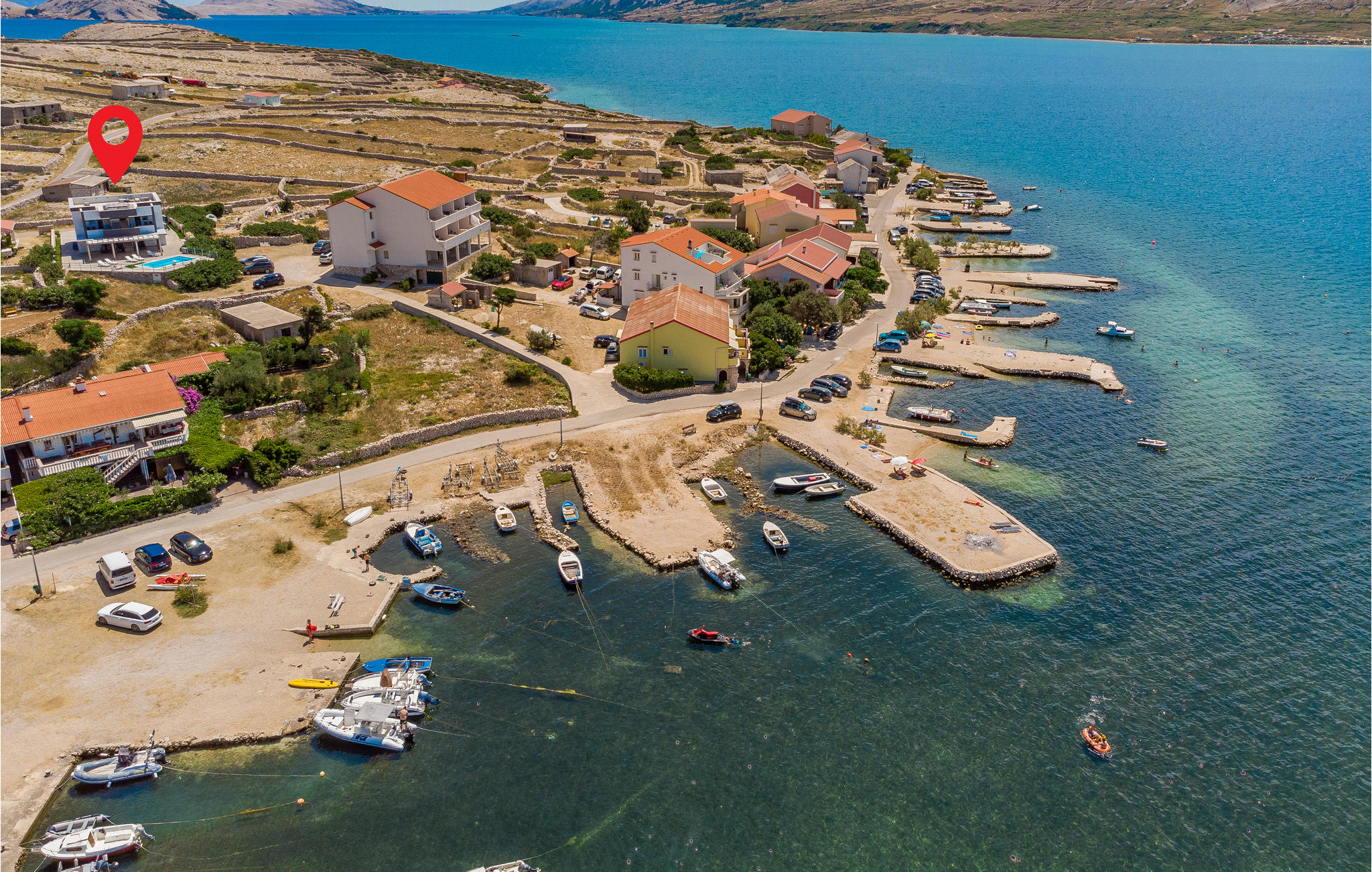 Vakantiehuis met zwembad in Pag - Kustici (Kroatië) voor 4 personen