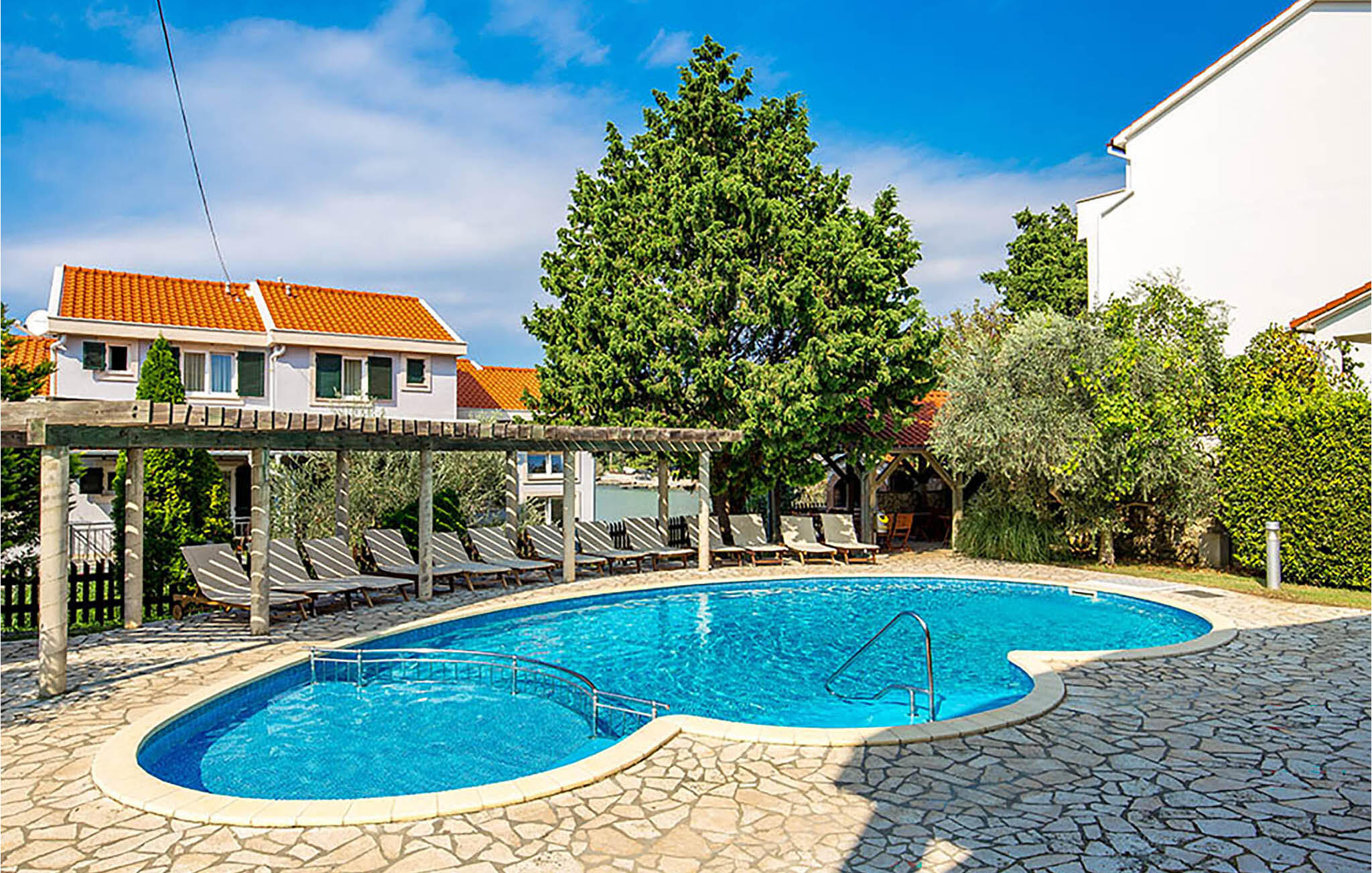 Vakantiehuis met zwembad in Rab-Kampor (Kroatië) voor 4 personen