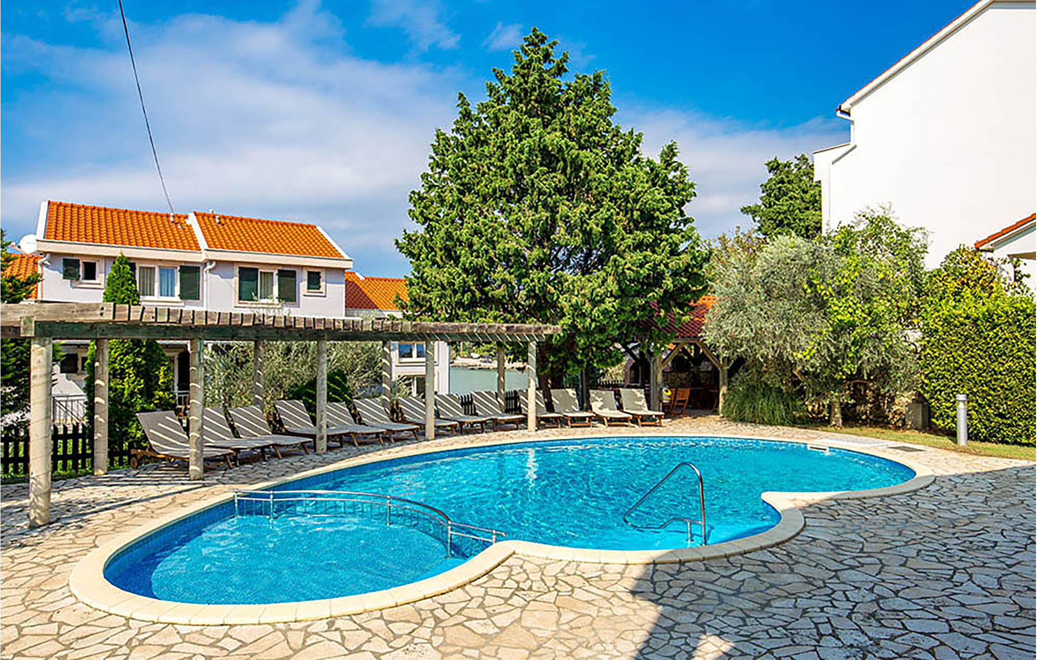 Vakantiehuis met zwembad in Rab-Kampor (Kroatië) voor 6 personen