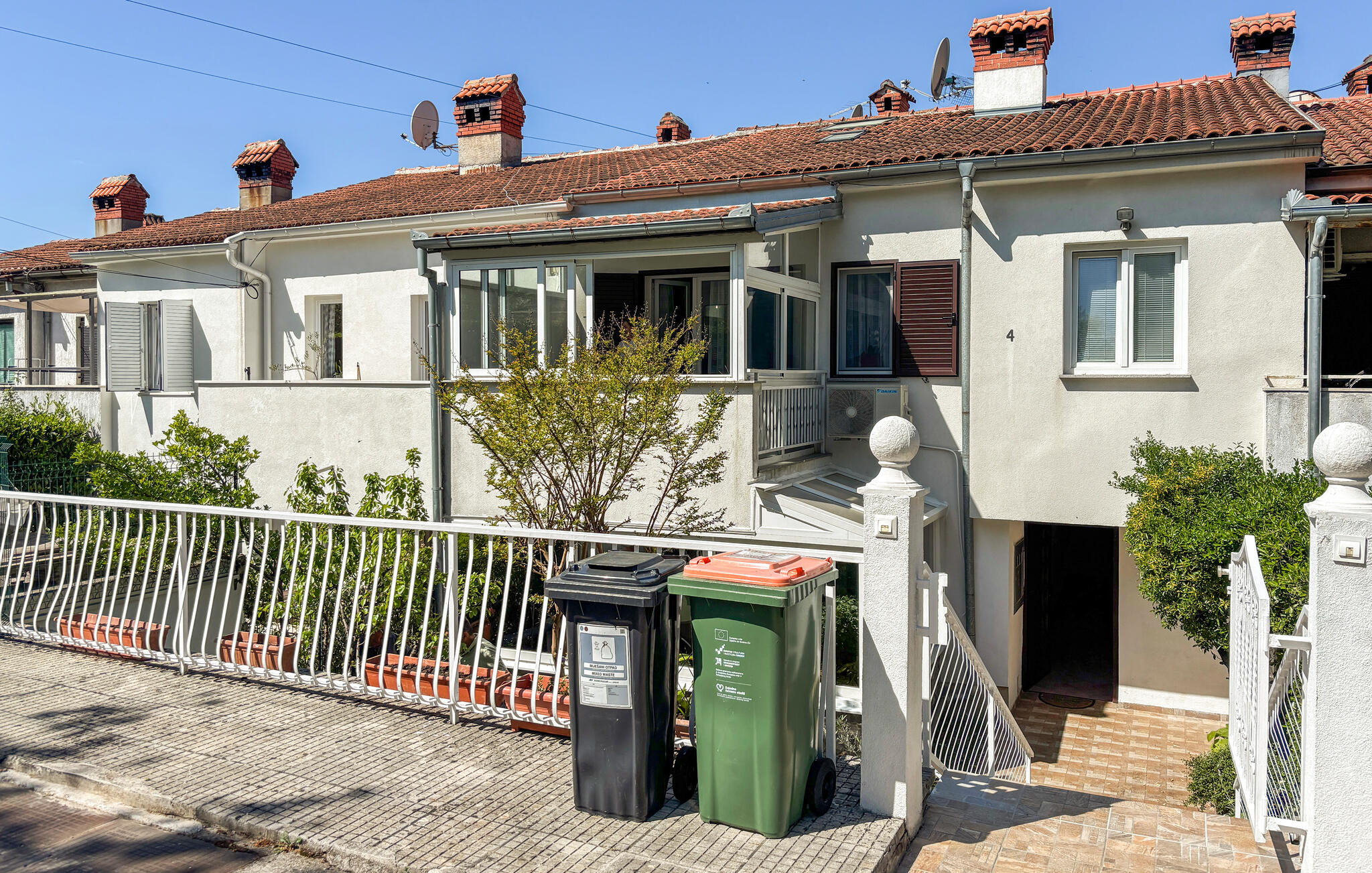 Vakantiehuis met omheinde tuin in Opatija - Jusici (Kroatië) 1 hond is welkom