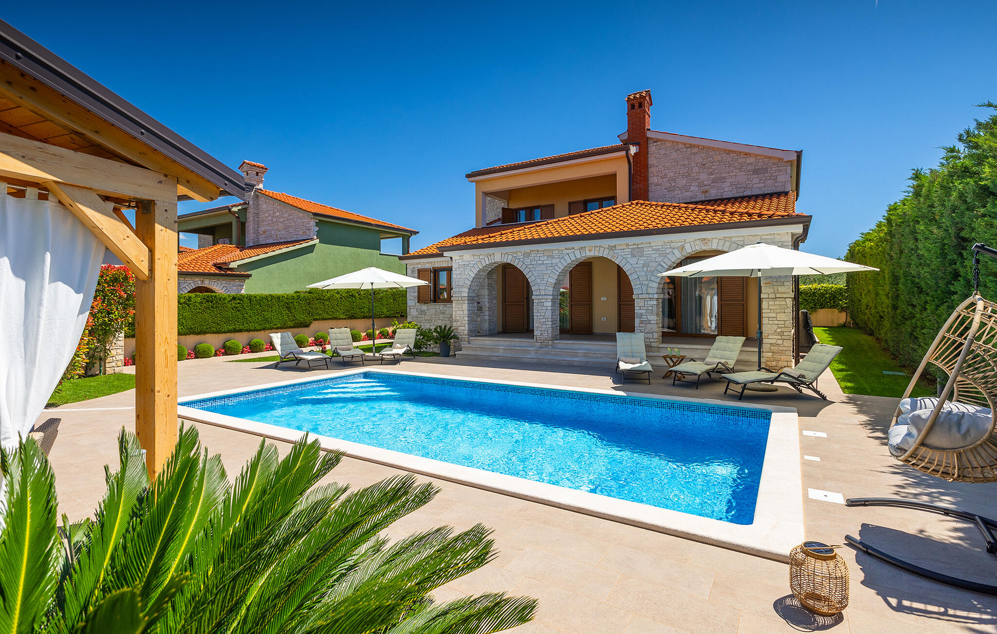 Vakantiehuis met privé zwembad in Pula-Galizana (Kroatië) voor 8 personen