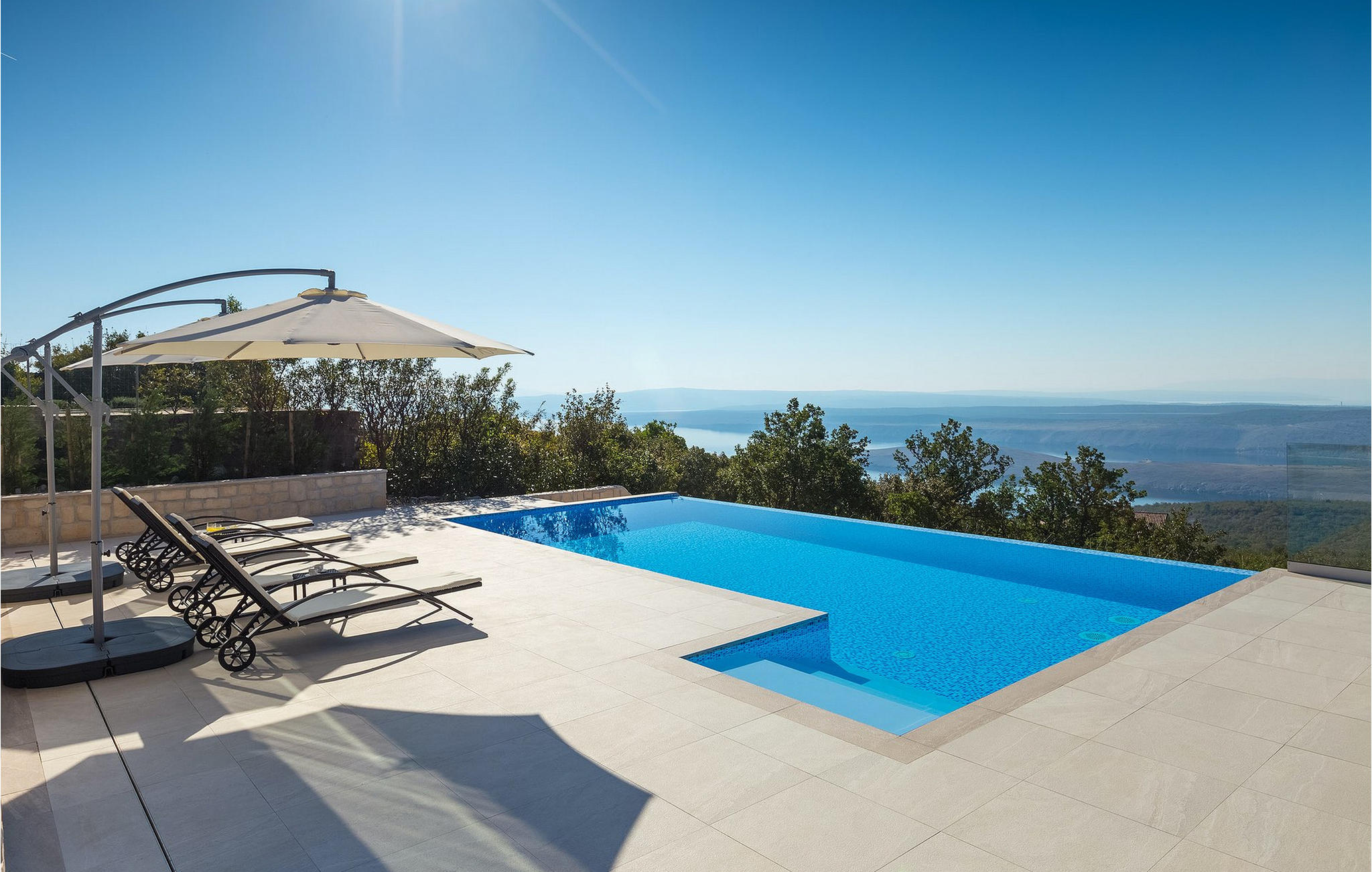 Vakantiehuis met privé zwembad in Crikvenica-Smrika (Kroatië) voor 8 personen