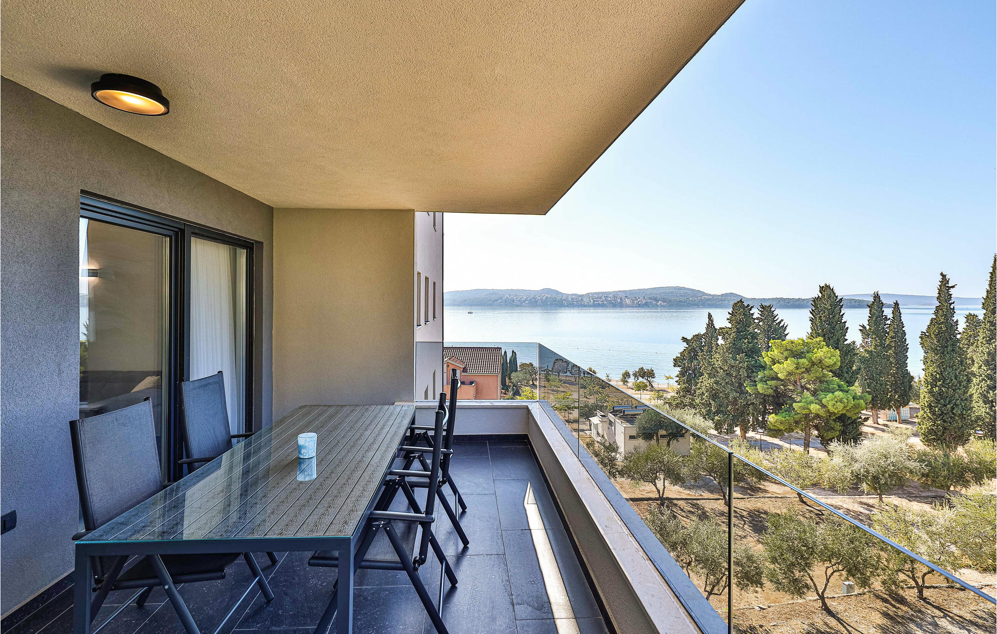 Vakantiehuis met zwembad in Trogir-Seget Donji (Kroatië) voor 4 personen