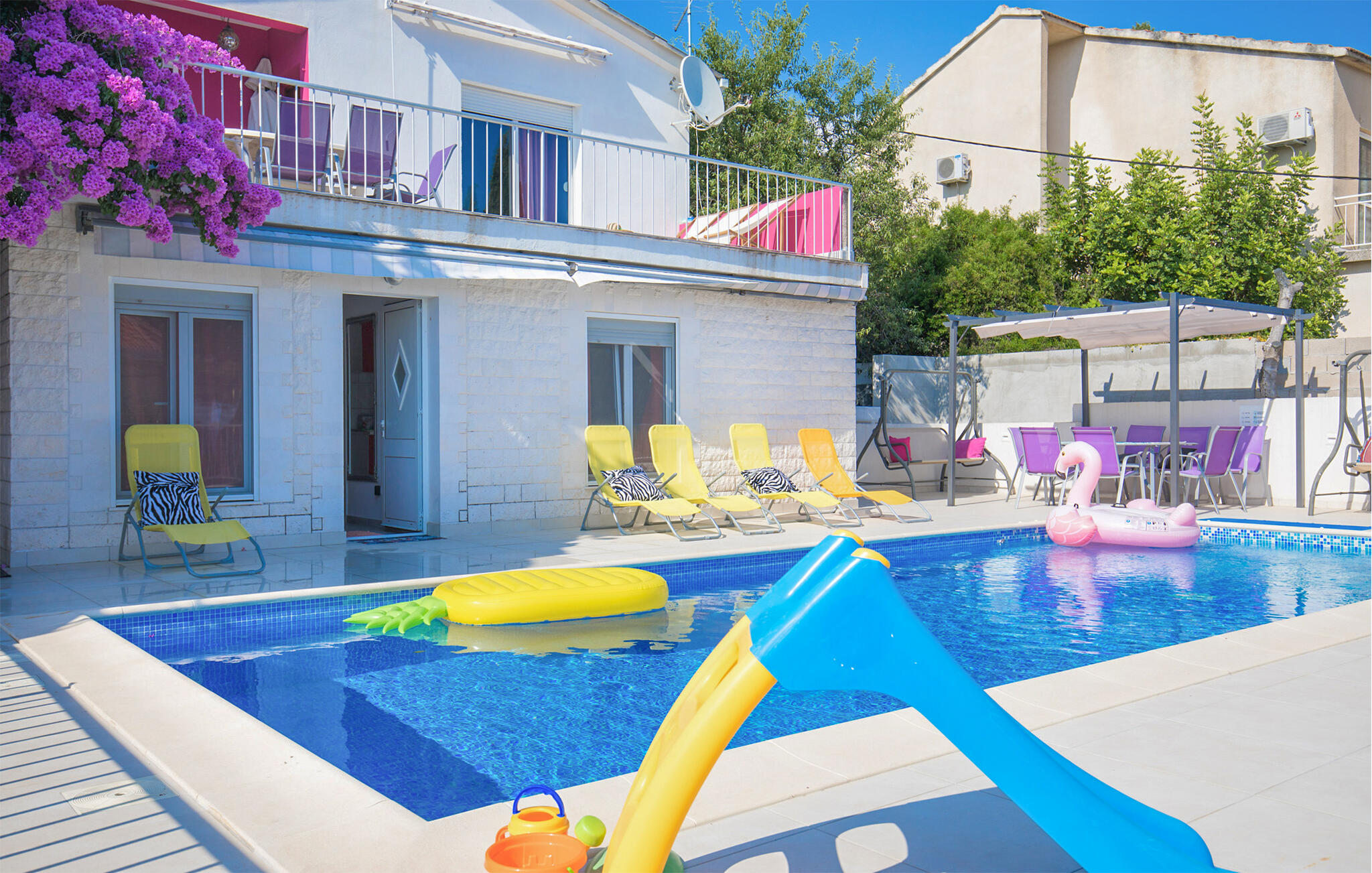 Vakantiehuis met zwembad in Trogir - Seget Vranjica (Kroatië) voor 5 personen